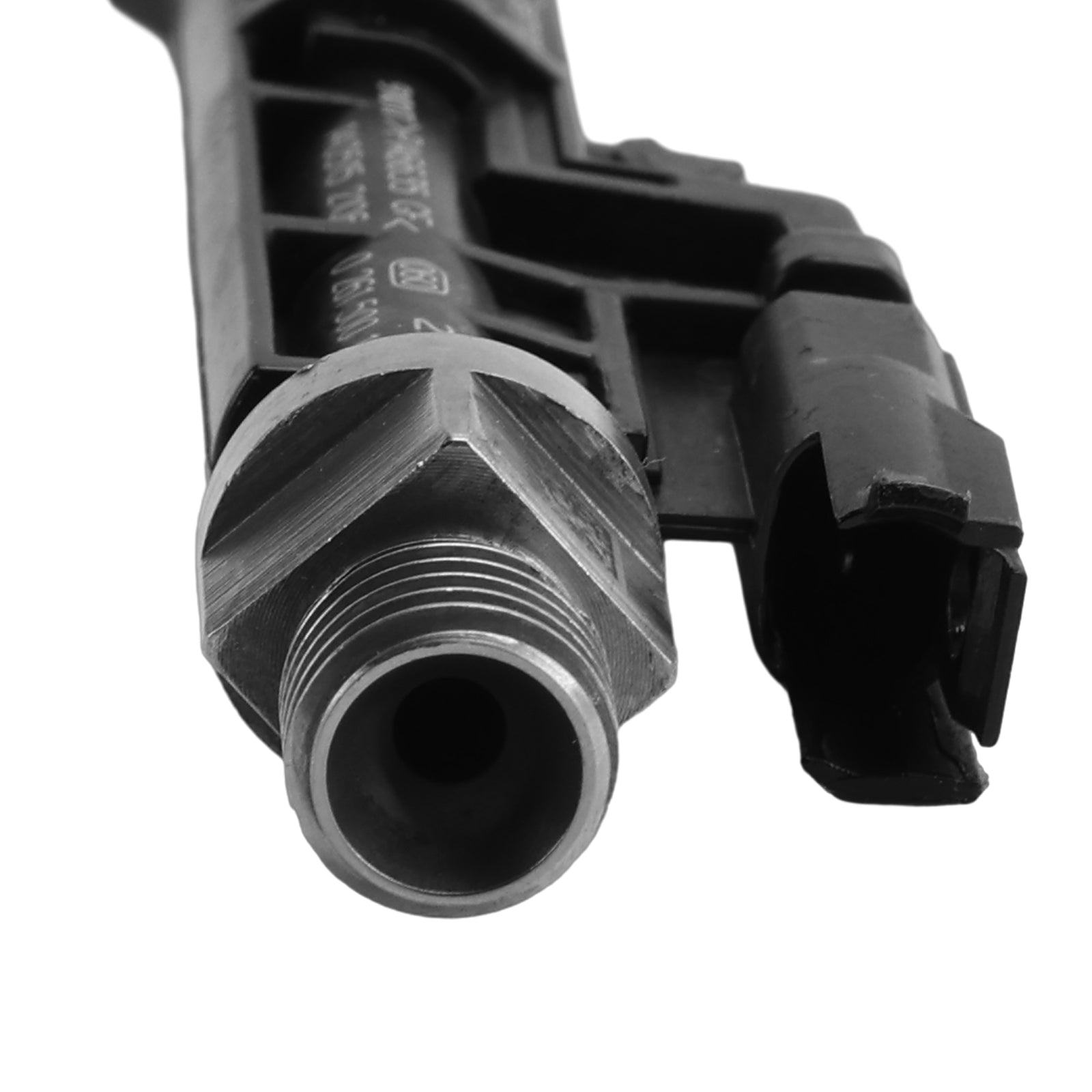 6 kpl polttoainesuuttimen sarja malleihin BMW F10 M5, F06, F07, F12, F13, F15 ja X5 (viitteet : 0261500136 ja 13647599876)
