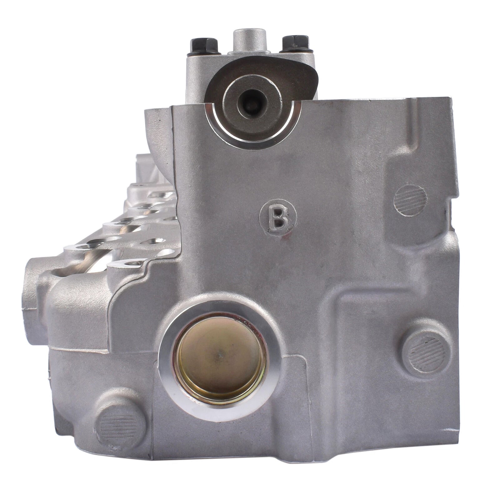 Culasse complète 4M40 ME202621 pour Mitsubishi Pajero II (V3_W, V2_W, V4_W) 2.8 TD à transmission intégrale (V46W, V26W) de 1994 à 1999. Référence : 2835 92