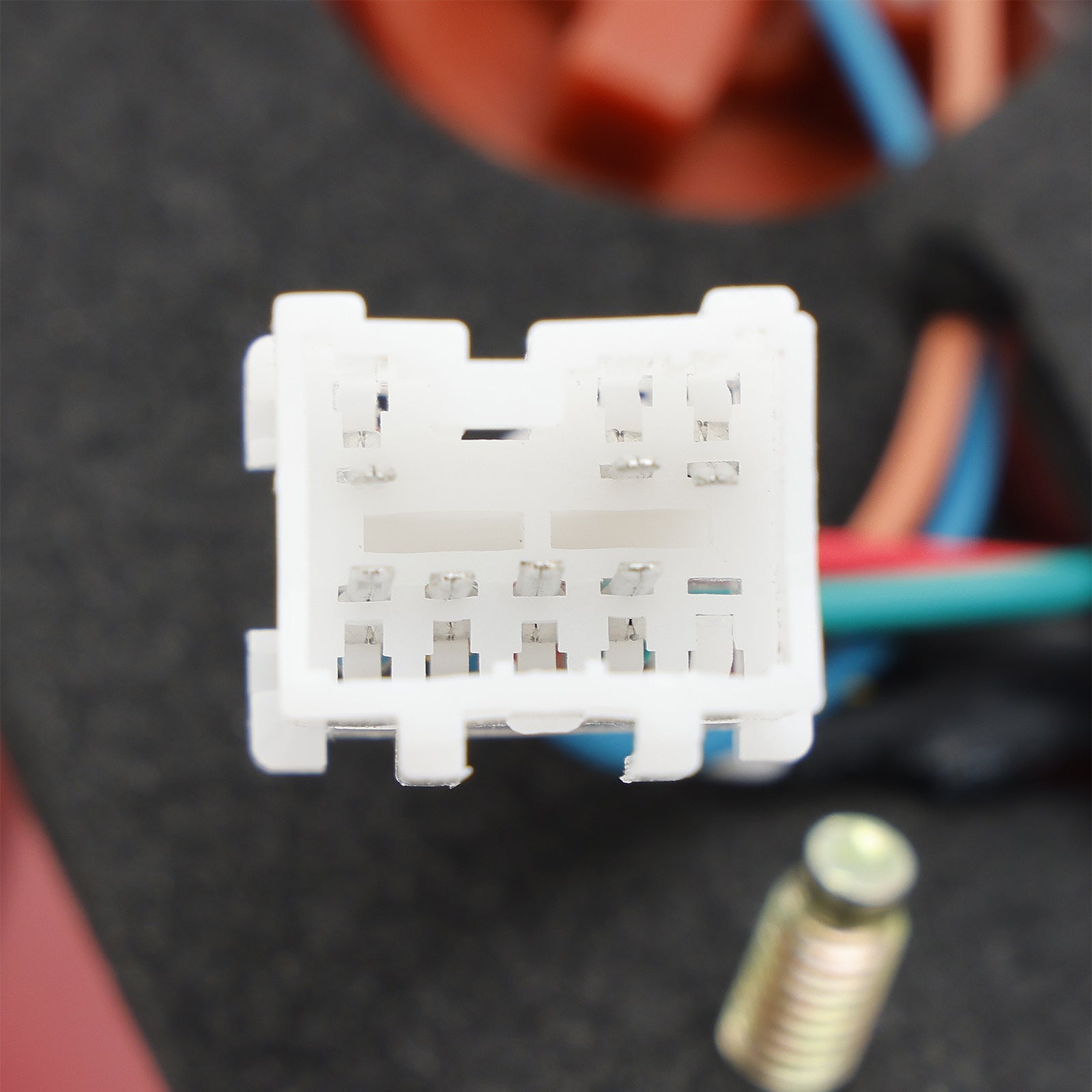 2013+ LDV MAXUS V80 VAN 2,5 L Diesel Straight desno utripa zadnja utripa