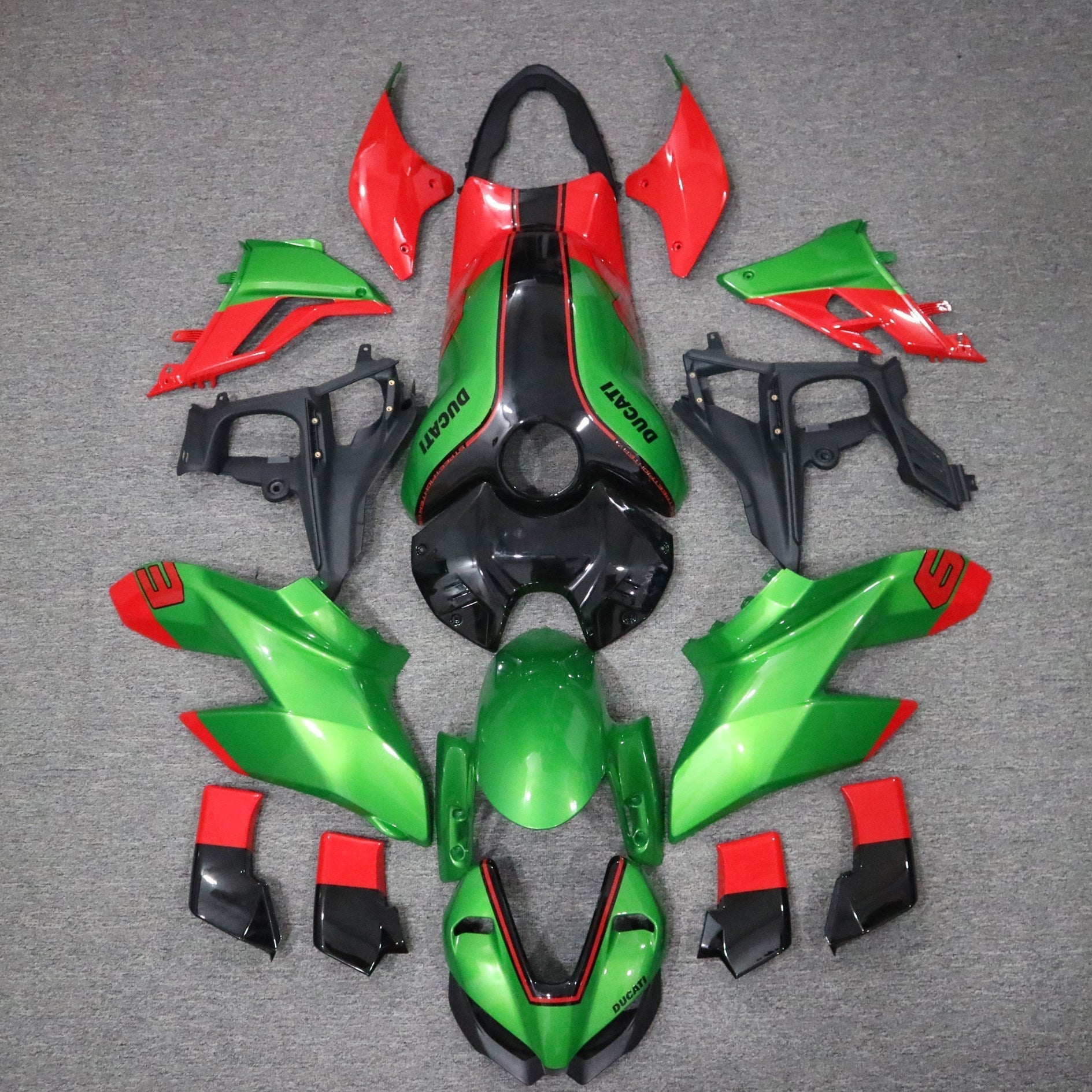 Zestaw owiewki wtrysku dla Ducati Streetfighter V4 2020-2023