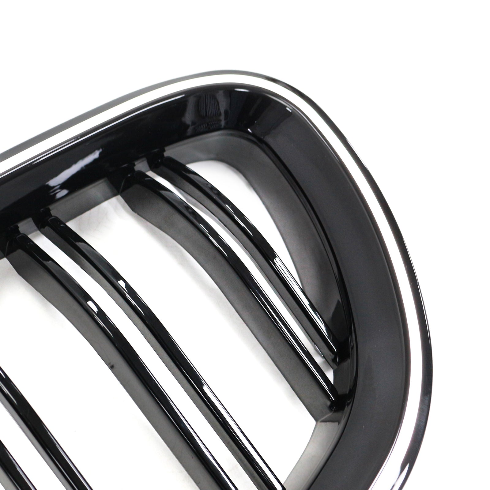 01.2009-10.2016 Grille de pare-chocs arrière BMW Série 5 F10 M5 Noir brillant 51137203203 51137203204