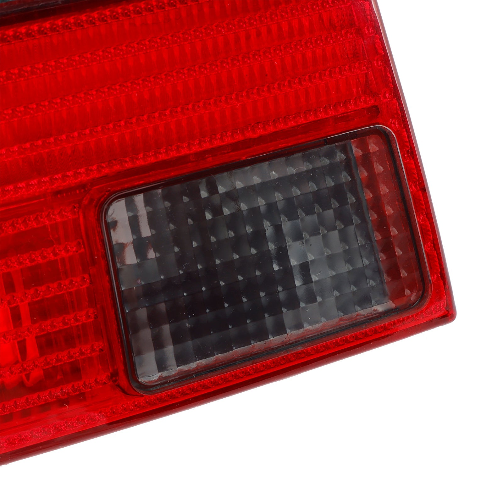 Leva zadnja luč za VW Golf Mk4 Hatchback (1997-2005) - Kataloške številke 1J6945111S in 1J6945111T