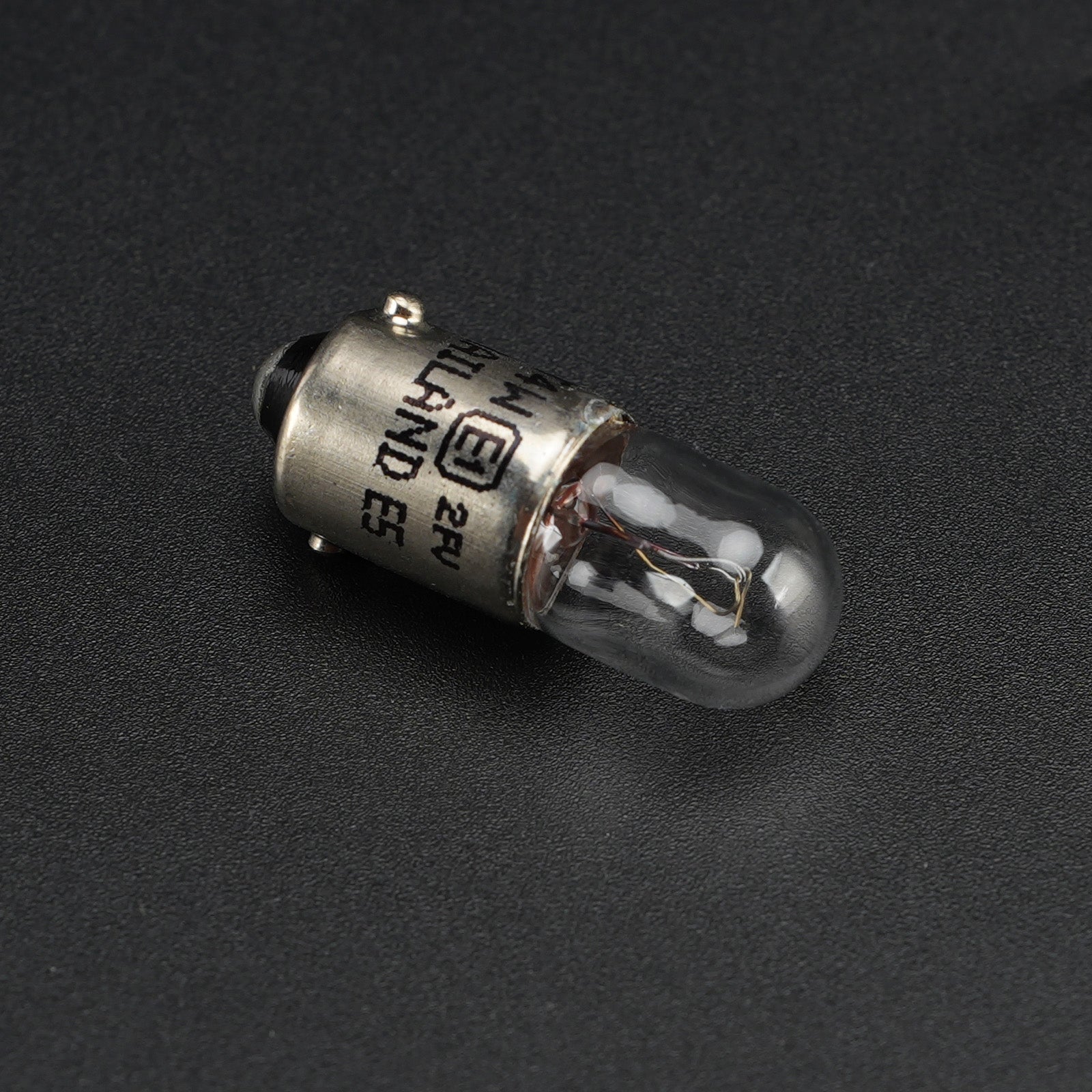 Ampoule Auxiliaire Halogène Voiture T4W 12V 4W Pour HELLA 8GP 002 067-121