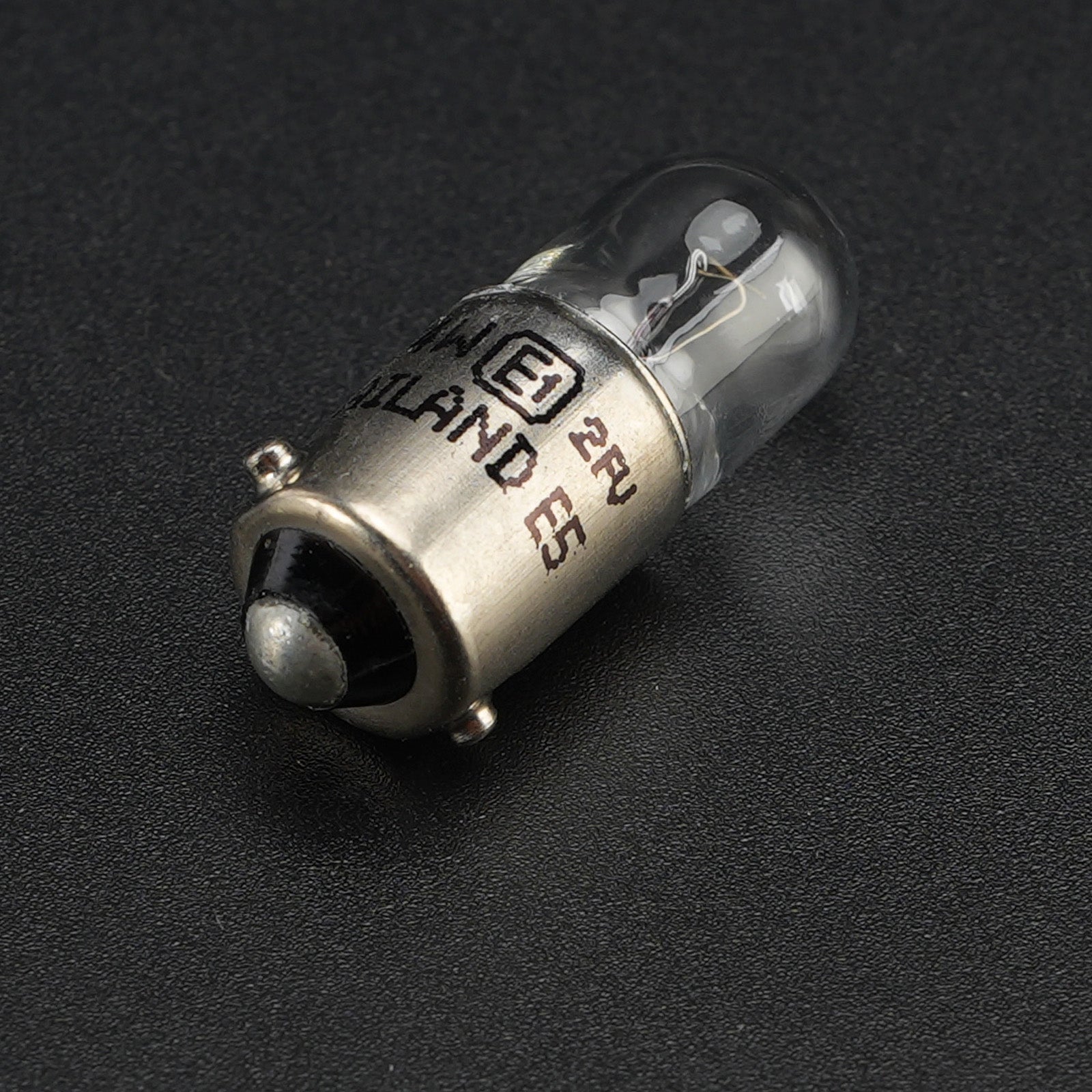 Ampoule Auxiliaire Halogène Voiture T4W 12V 4W Pour HELLA 8GP 002 067-121