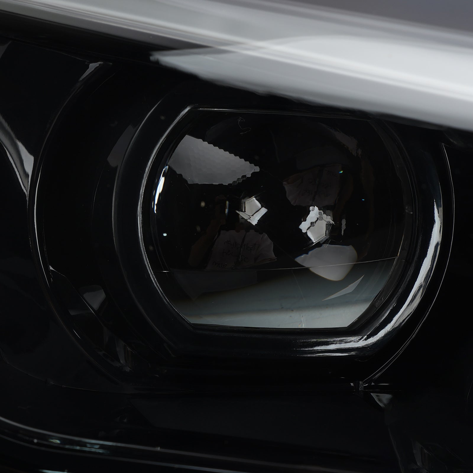 Faro LED destro 81145-53A00 per Lexus IS300 IS350 2021-2023