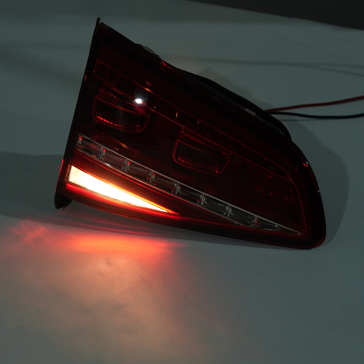 Luz trasera interior izquierda 5G0945307 para VW Golf VII MK7 1.2 TSI 2013-2017