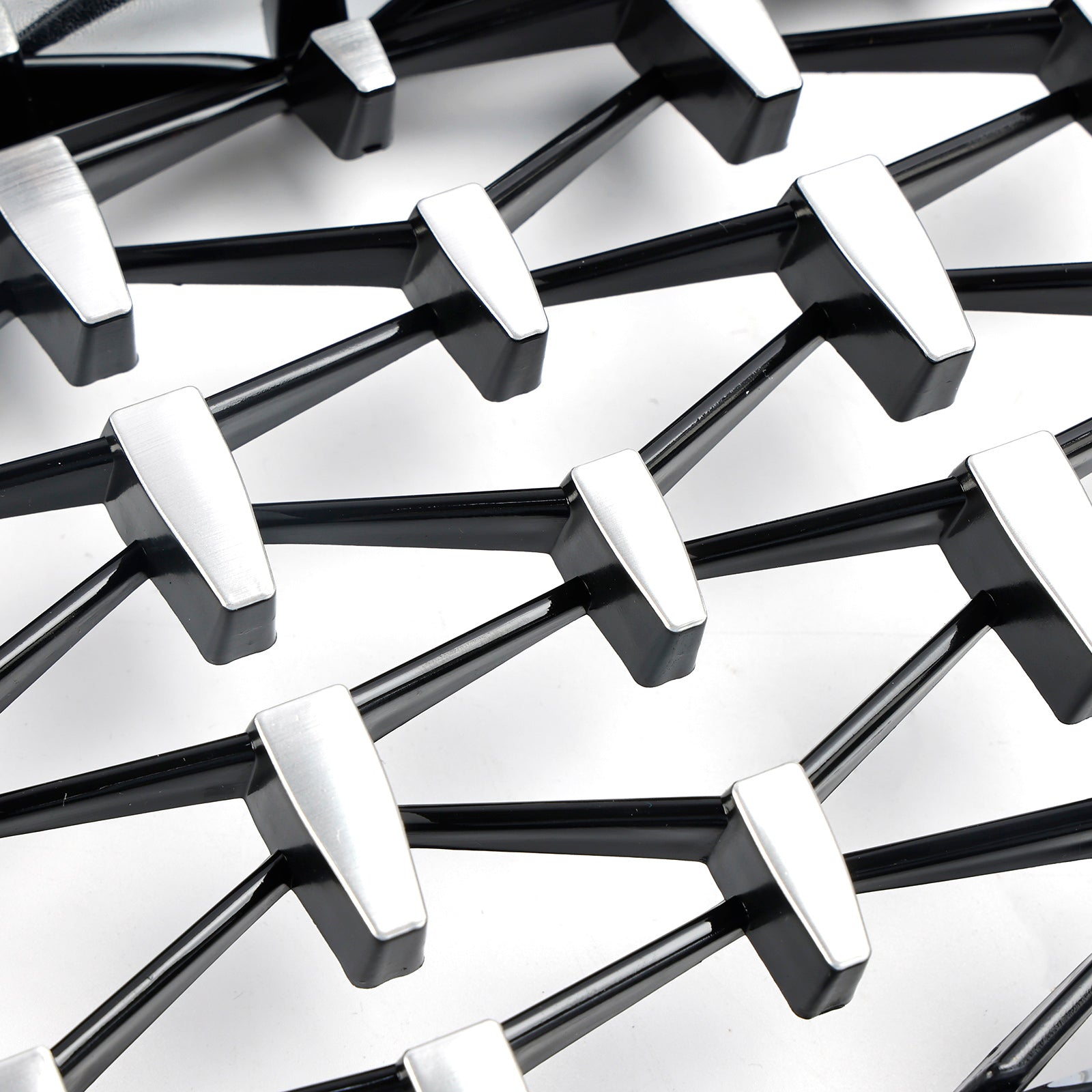 Par Chrome Diamond Grille za BMW E46 Saloon/Touring Facelift 2002-2005 4DR