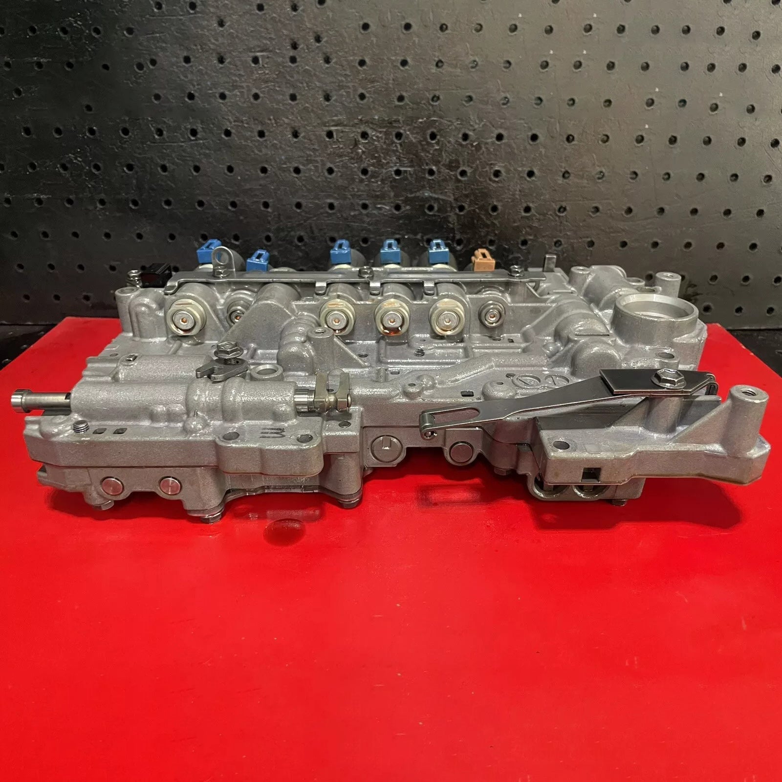 Cuerpo de válvula de transmisión AC60E AC60F para Toyota Tacoma 2015 y posteriores