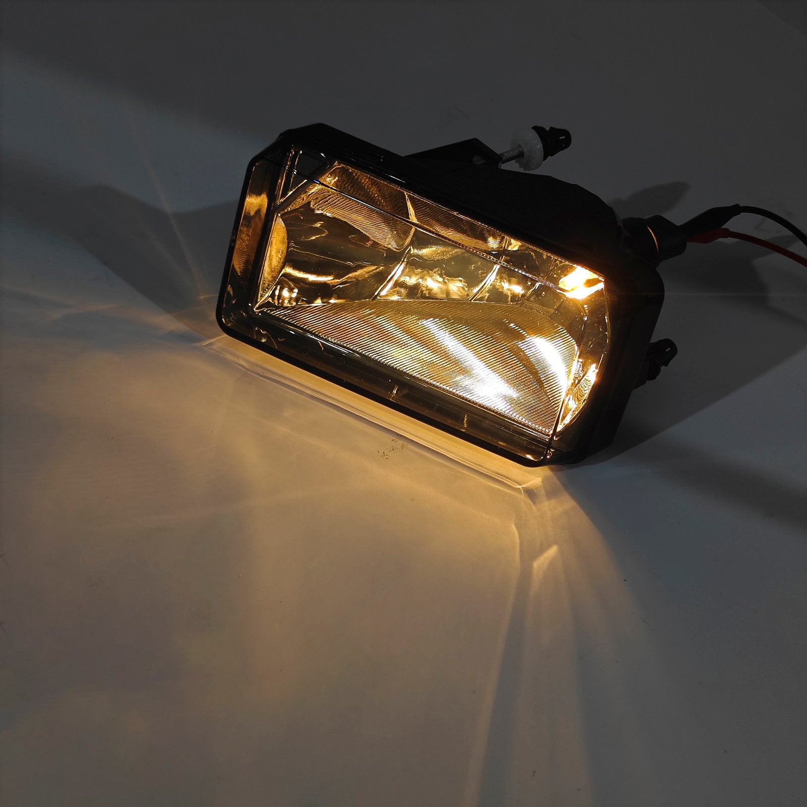 Par sprednjih meglenkov z žarnicami za 2007–2013 Chevrolet Silverado, dimljena očala