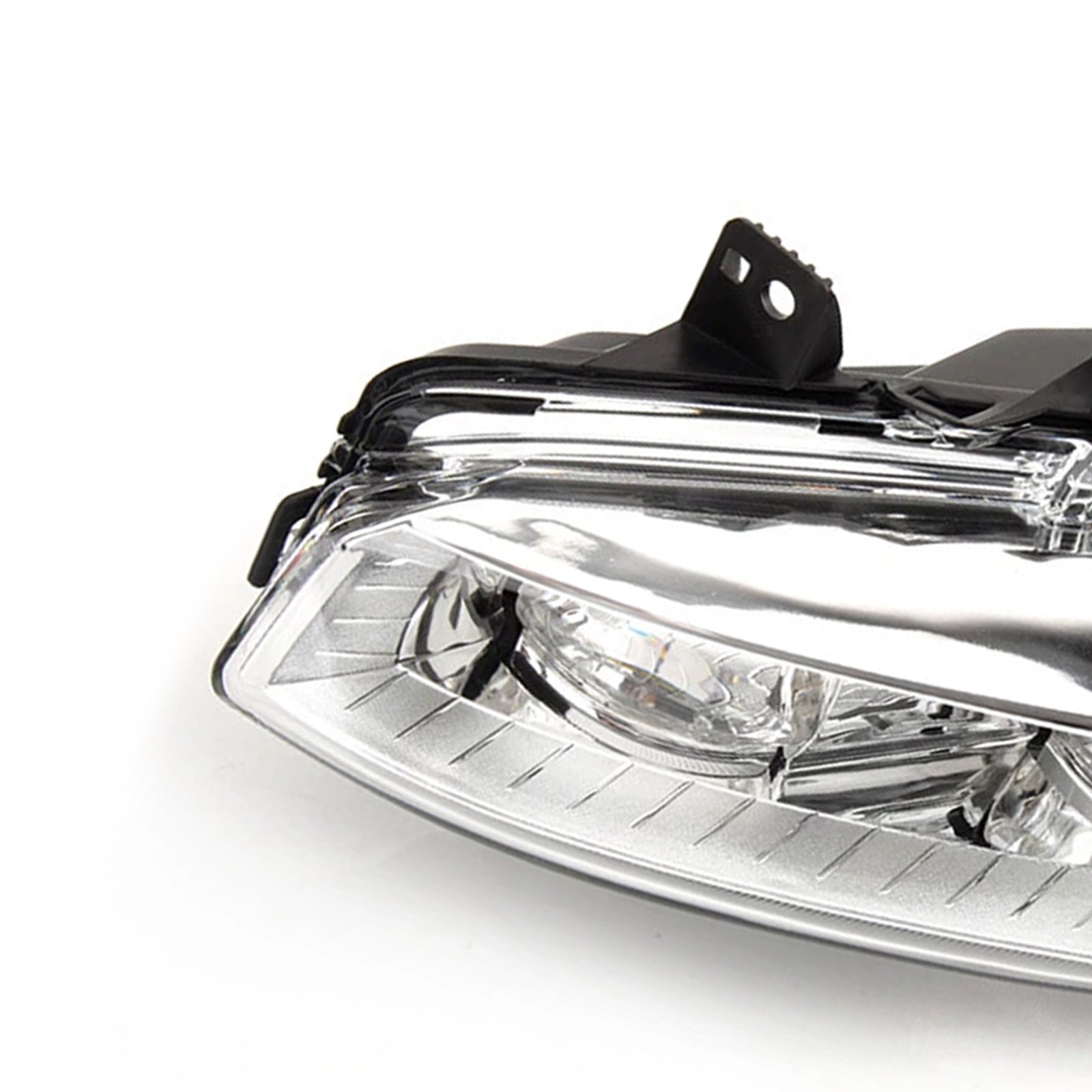 Feu antibrouillard gauche (côté passager) LR026090 pour Range Rover Evoque L538 2011-2015
