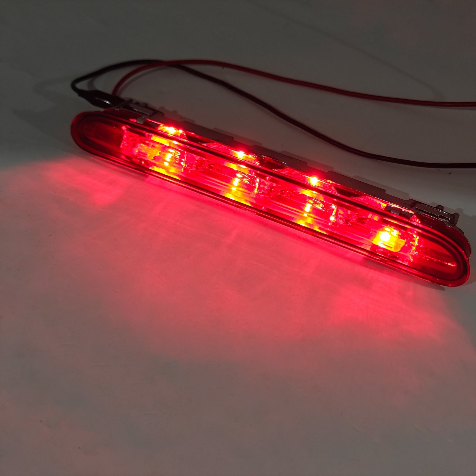 LED-achterremlicht 9811325980 voor Citroën Jumpy en Peugeot Expert, rood
