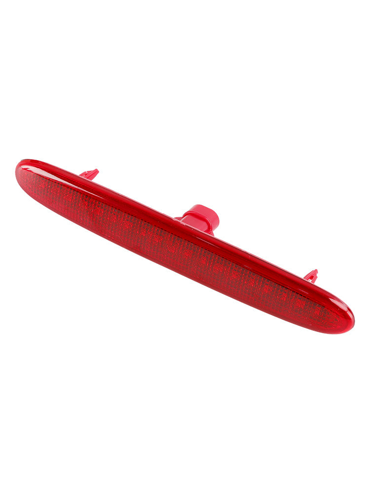 Kolmas palopysäkki Red del: llä Pontiac Solstice GXP 2006-2009, 28 000 rpm