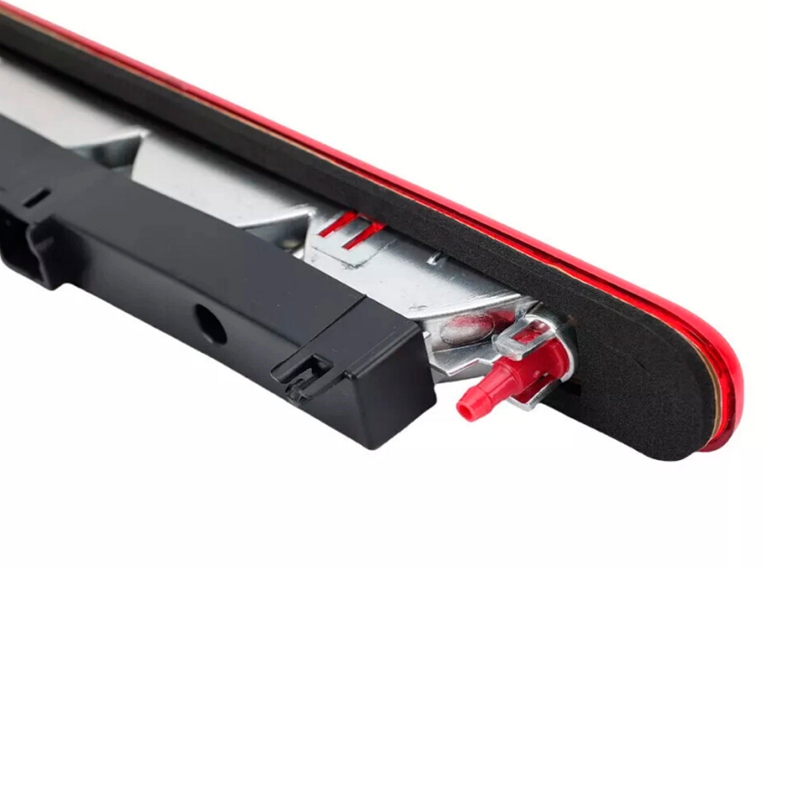 Citroën C1: n ja Peugeot 107: n kolmas palopysäkki korkea tason takaosa