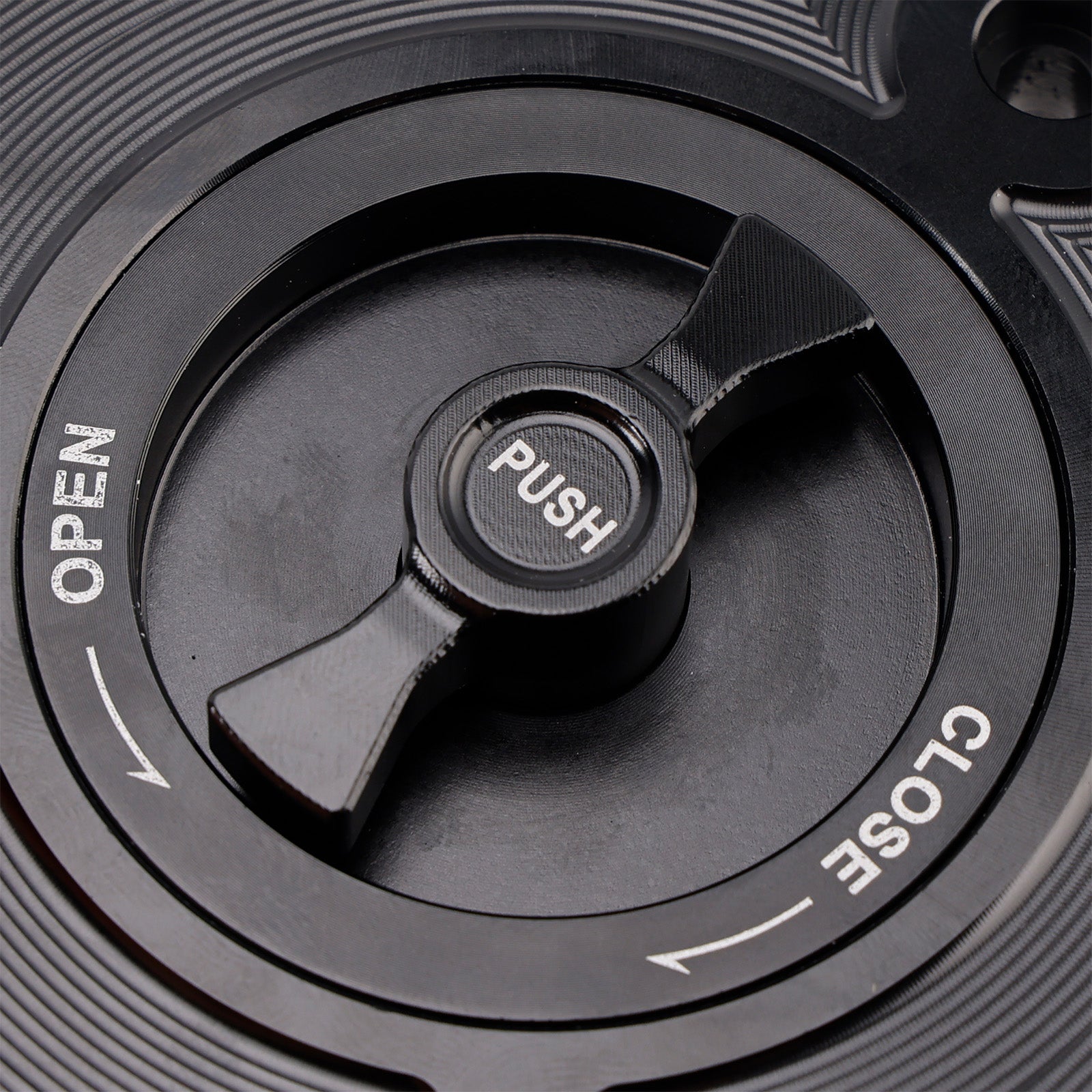 Bouchon de réservoir d'essence à ouverture rapide pour Suzuki GSX GSF 650 1250 Bandit GSX1300R Hayabusa