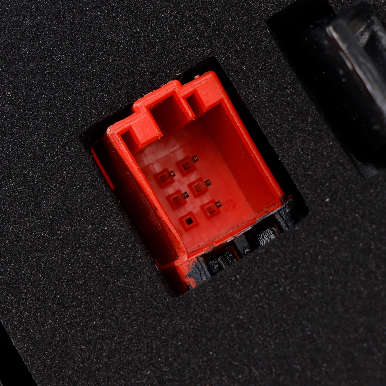 5-pinska leva LED zadnja luč 80A945093B za Audi Q5 MK2 (pred prenovo) 2017-2020