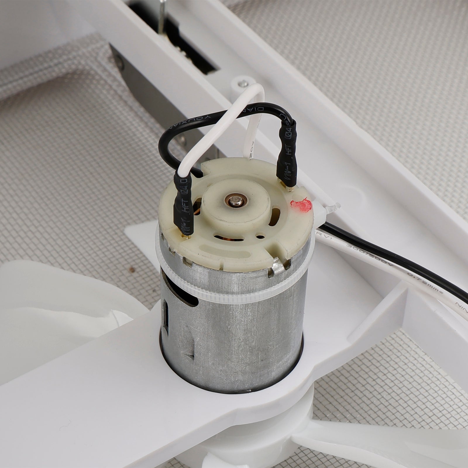 14" Przyczepa kempingowa Skylight Tit Event zdalnie sterowany wentylator do kampera