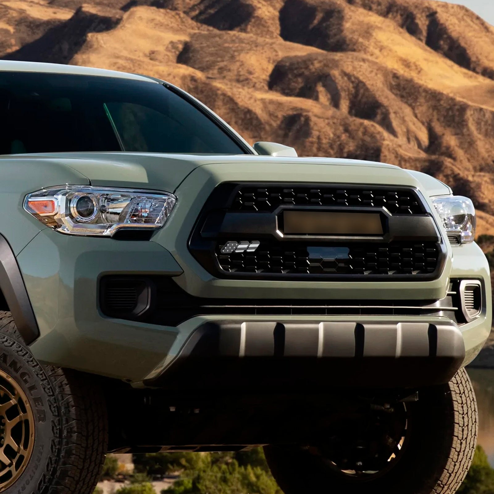 Tricolor Grille Emblem, auto -accessoires voor Toyota Tacoma TRRA RAV4