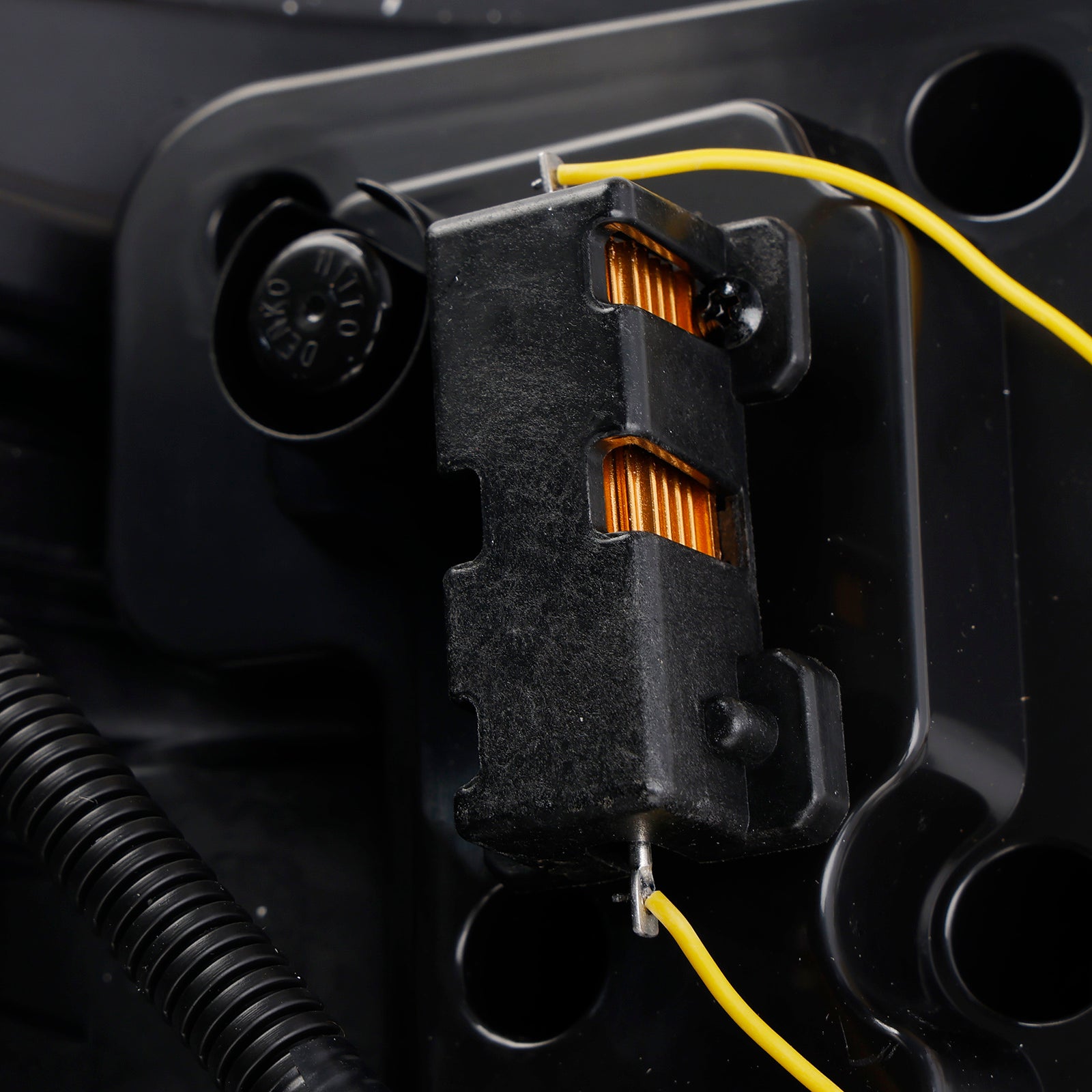 Paire de feux arrière à LED rouges pour VW Amarok V6 2008-2019