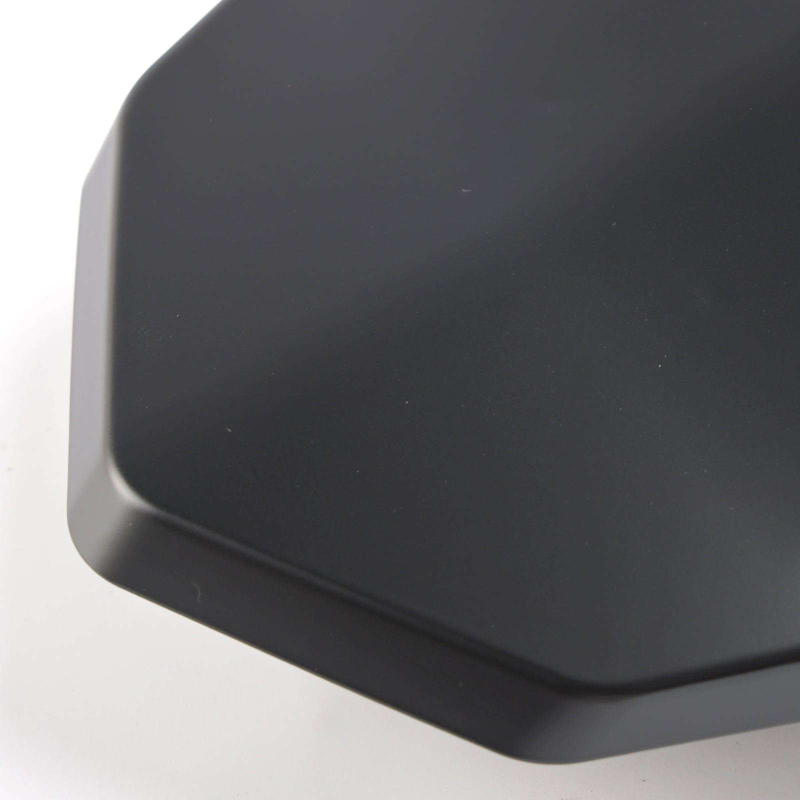 2017-2024 125 250 390 takaistuimen kansi Carréage Hall