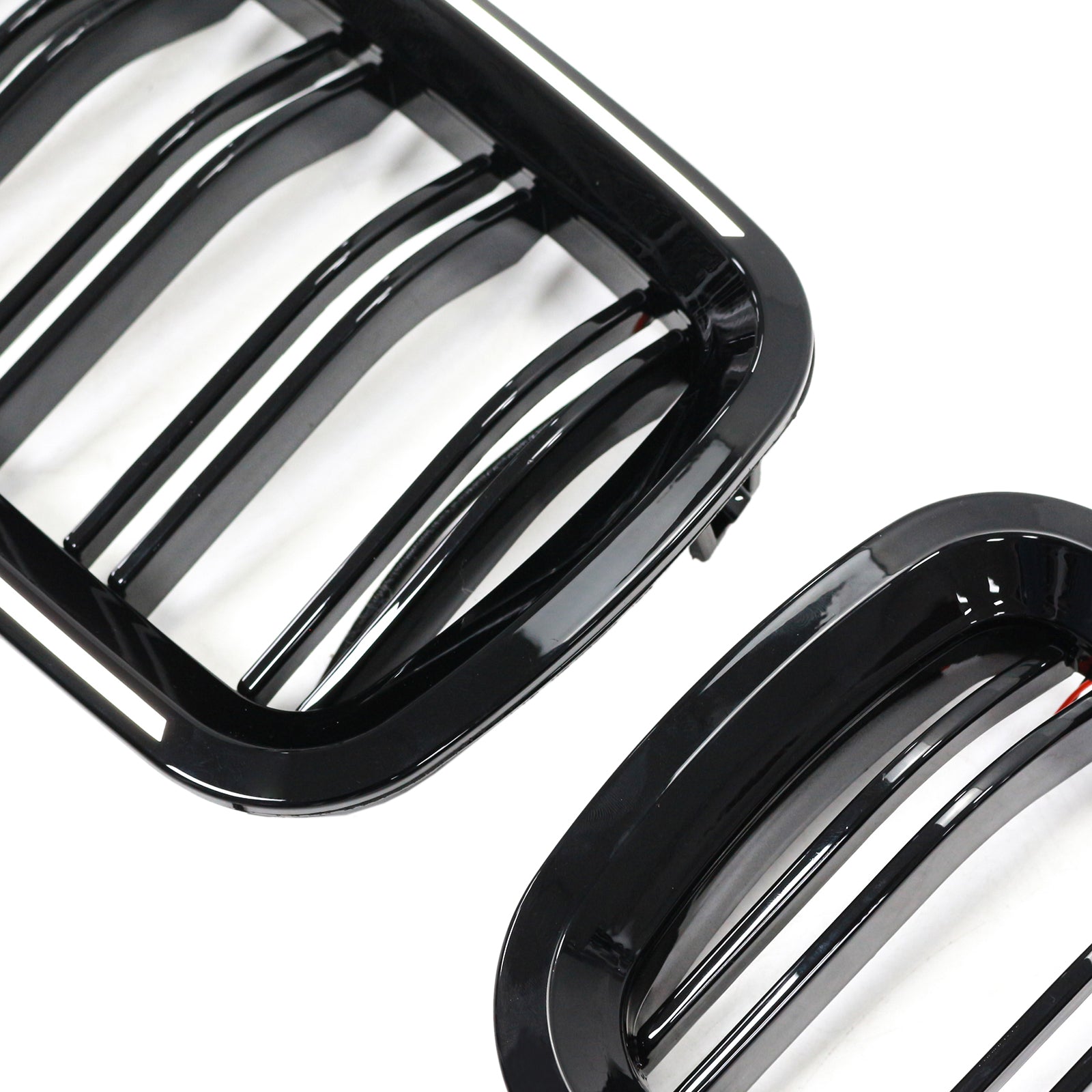 01.2009-10.2016 Grille de pare-chocs arrière BMW Série 5 F10 M5 Noir brillant 51137203203 51137203204