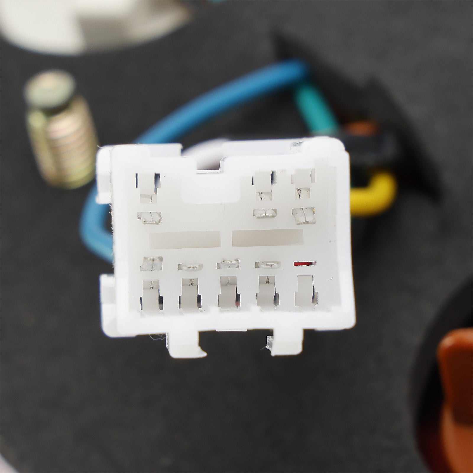 2013+ LDV MAXUS V80 VAN 2,5 L Diesel zadnji levi utripajoča lučka utripa