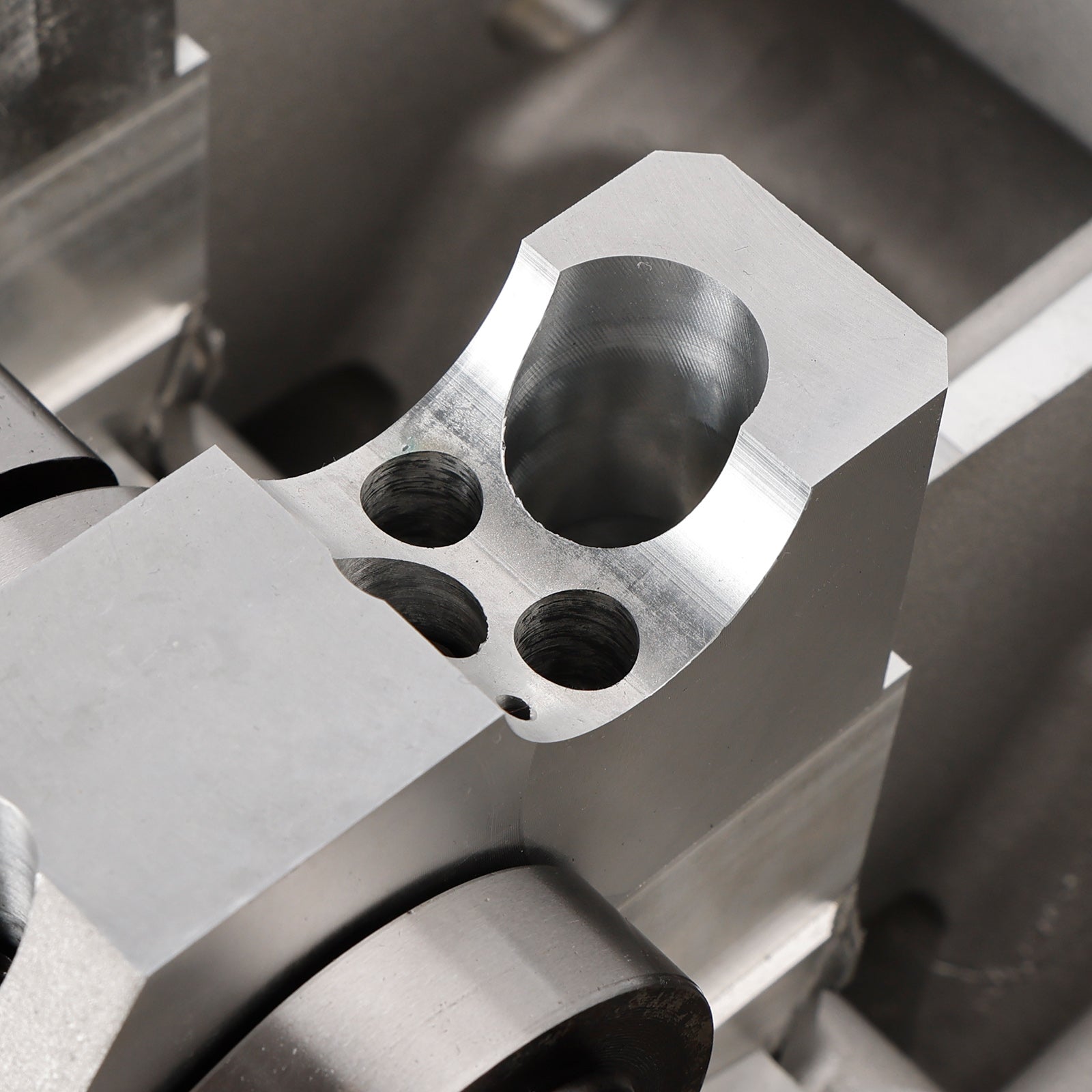 Cabezal de cilindro 100% nuevo del motor 0381033373r para Audi VW SEAT SKODA 1.9L 8V TDI - ASZ, ARL, BKC, BX, BLT, ETC.