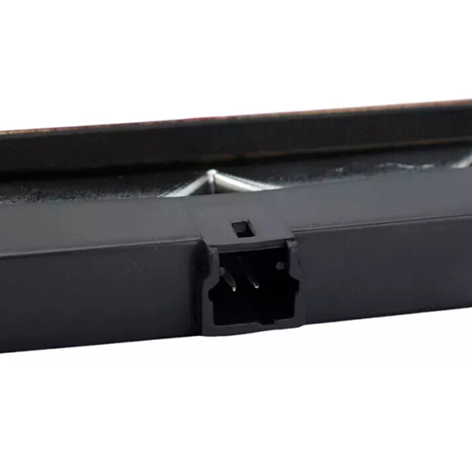 Citroën C1: n ja Peugeot 107: n kolmas palopysäkki korkea tason takaosa