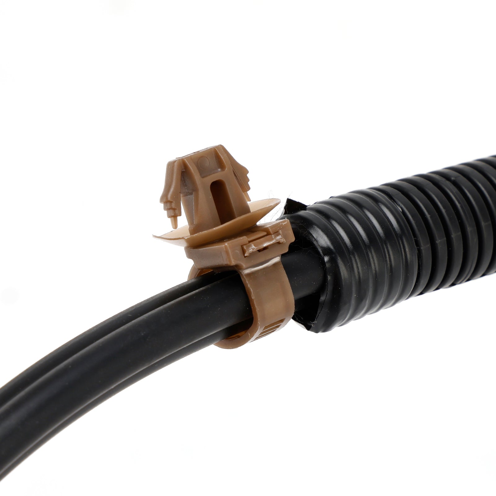 Modelos Ford F-150 2011 con cubos de rueda delanteros con bloqueo automático y líneas de vacío'Eje delantero con cubo de bloqueo automático, 4x4 BL3Z-7A785-A