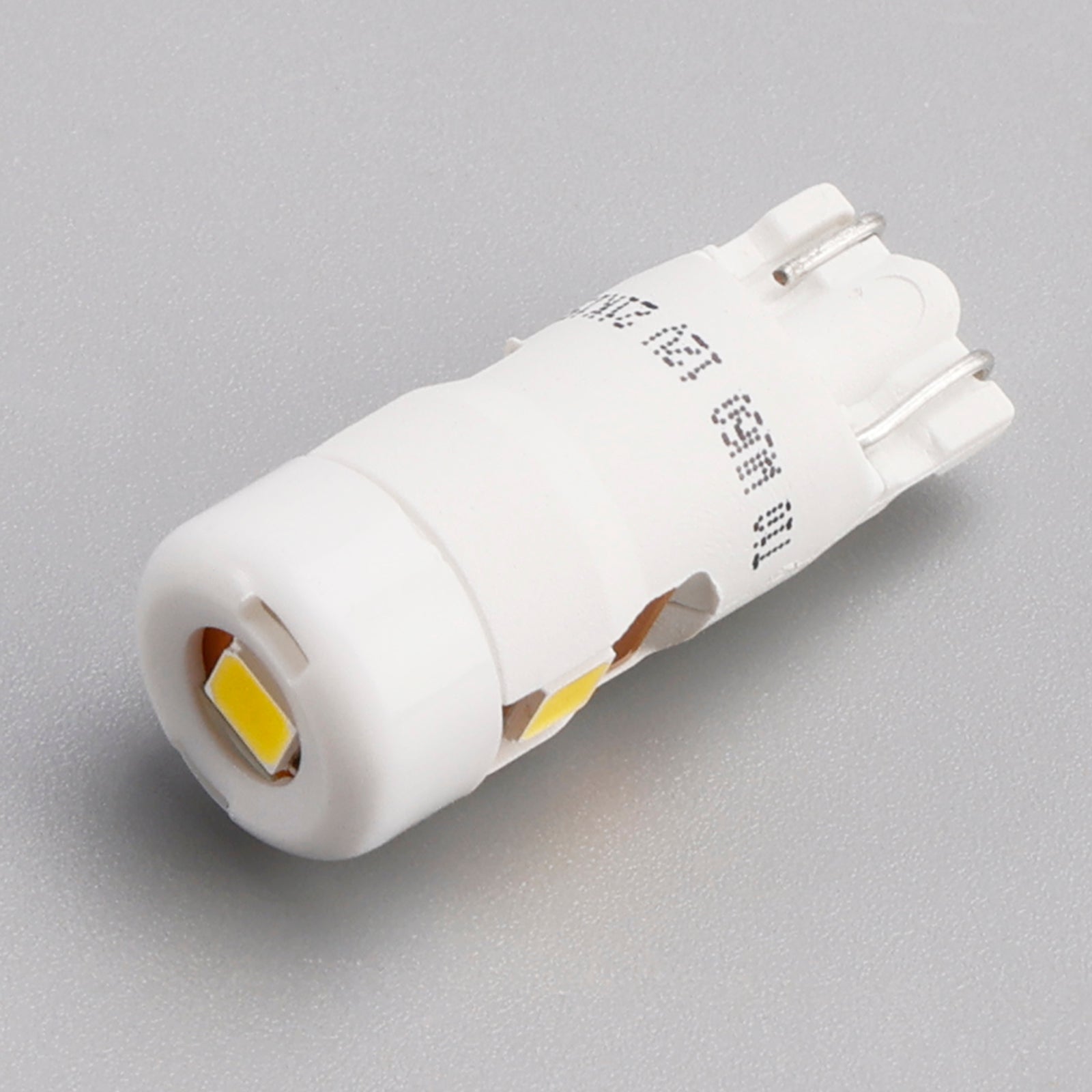 Ampoule LED T10 Ultinon Pro6000 W5W 11961WU60 4000K pour voiture Philips