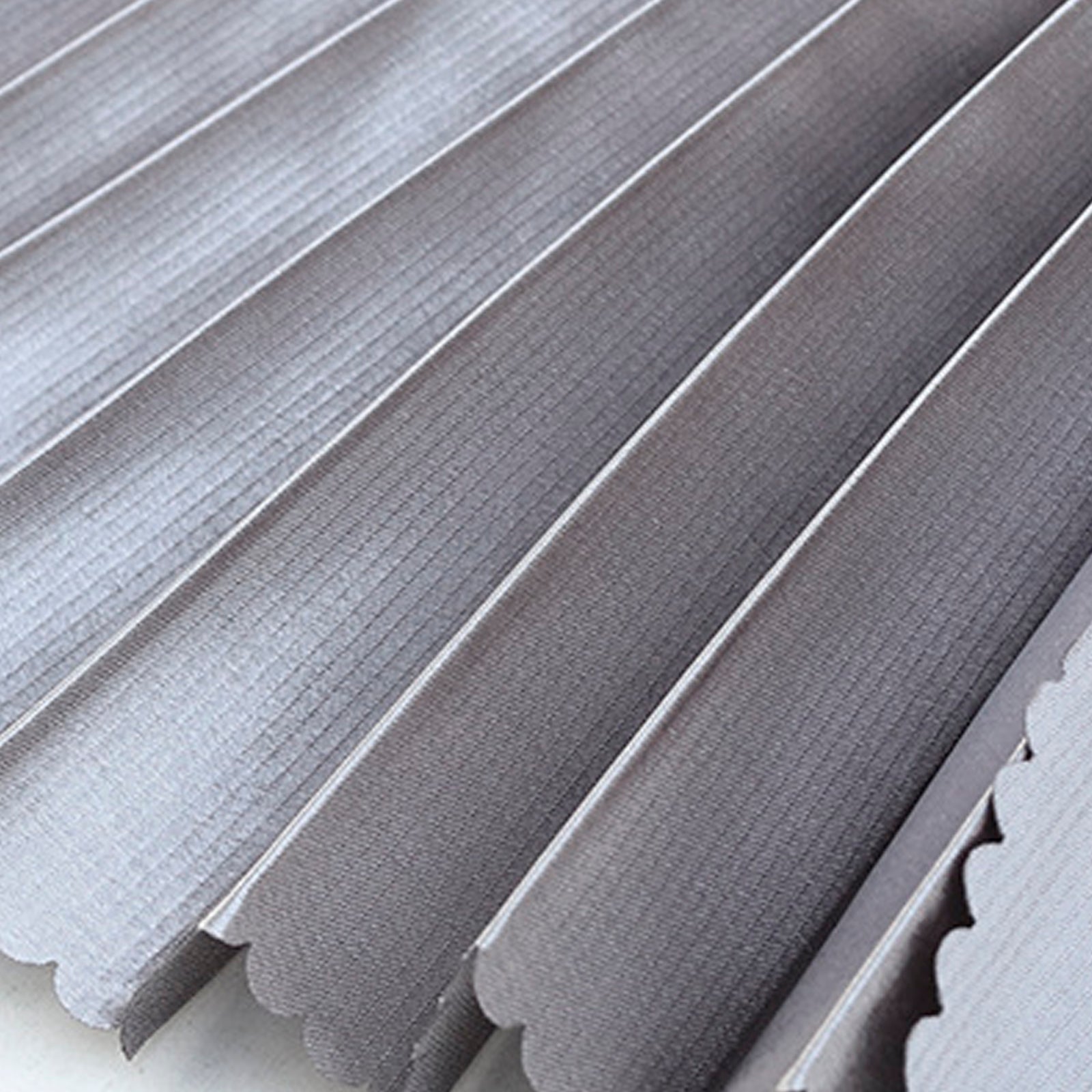 4x Tendine parasole universali per finestrini laterali auto color argento per l&Allattamento al seno e riposino