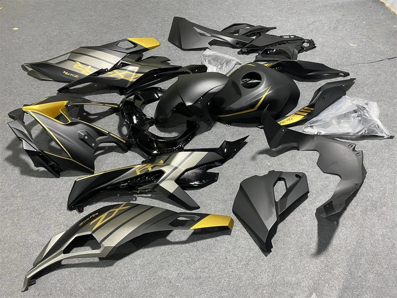 Kit Carenado Inyección Kawasaki Ninja ZX-25R ZX-4R ZX-4RR 2019-2024