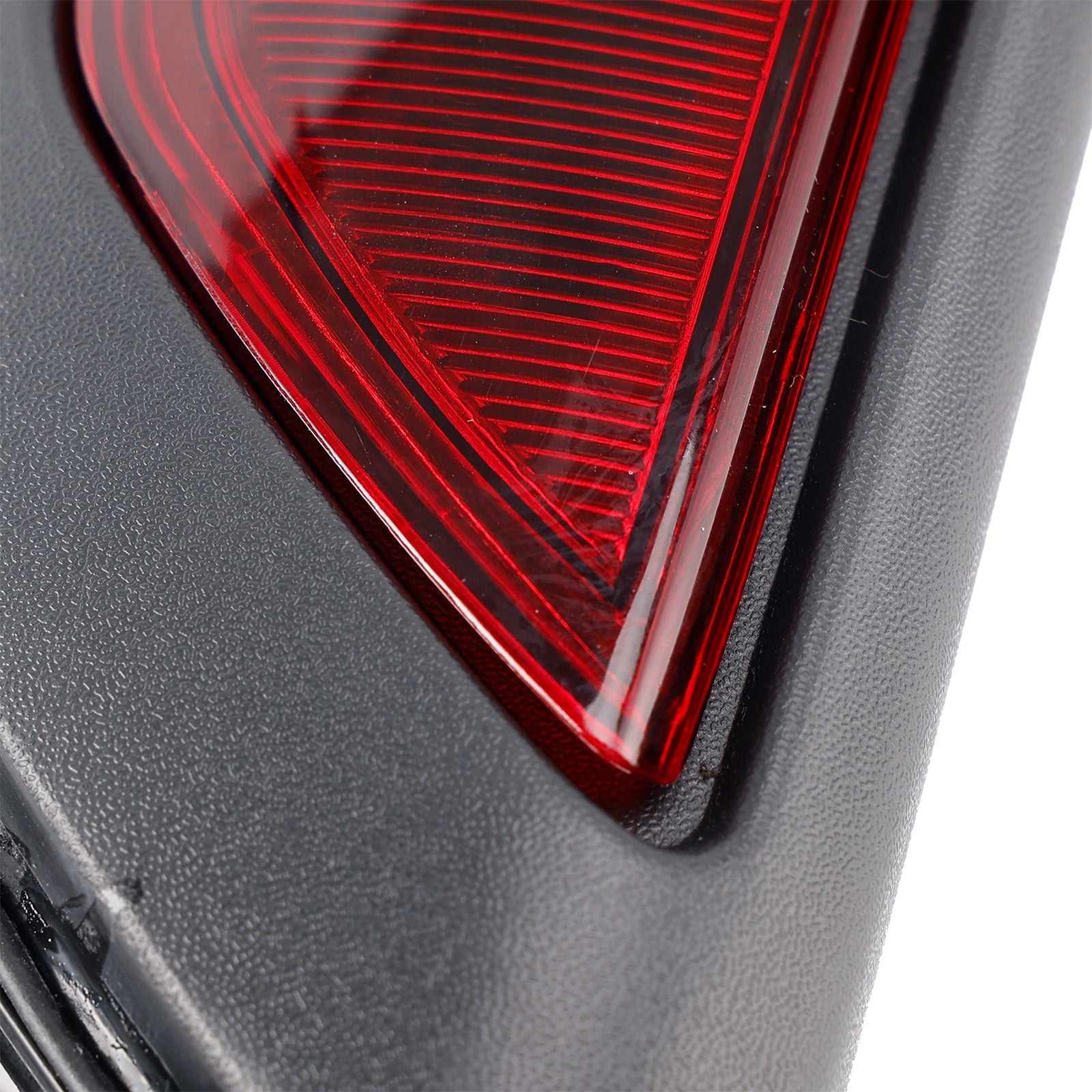 923-127 Ford Transit 150 250 350HD 18-2019 Punainen kolmas palopysäkki