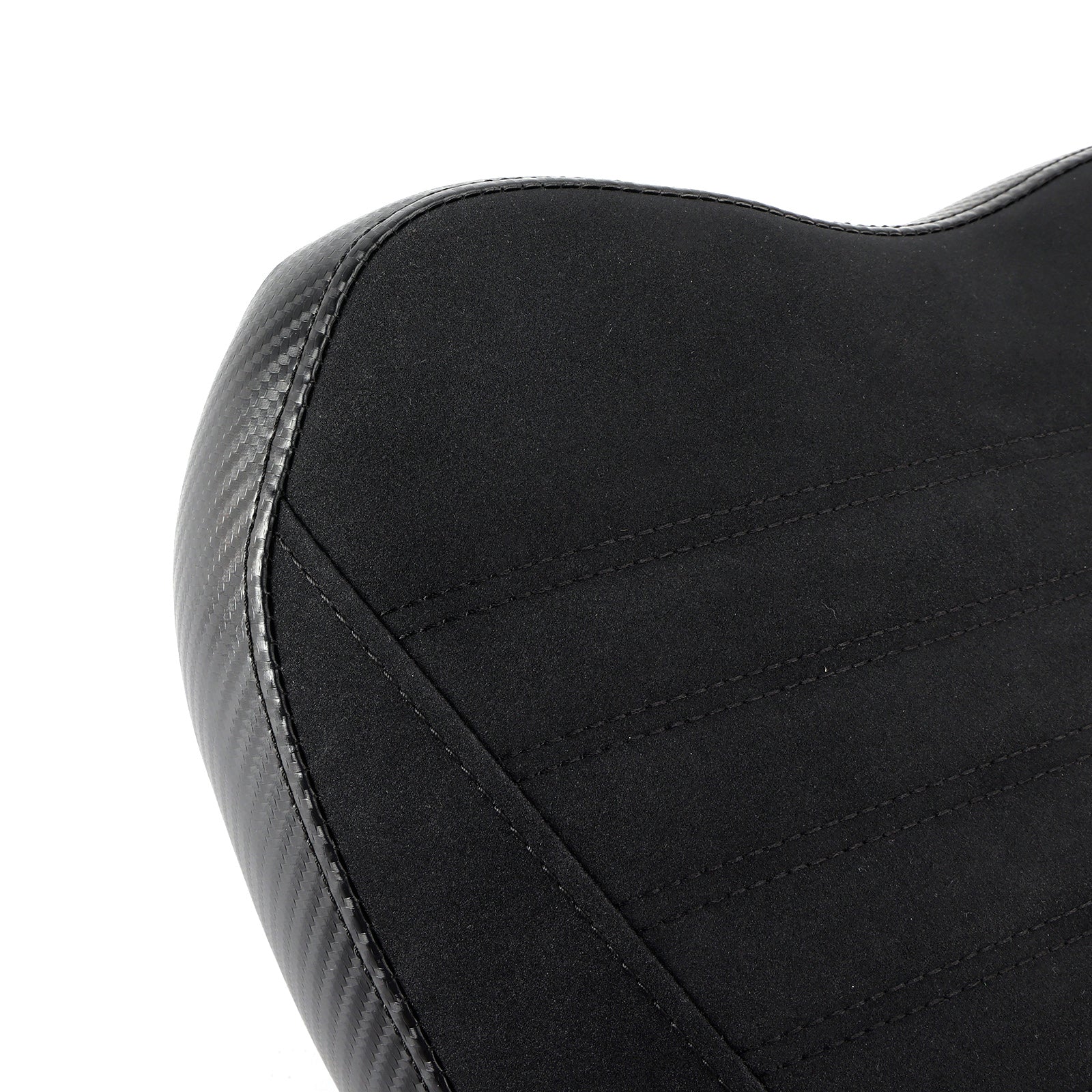 Valkoinen etumatkustajan istuin Suzuki GSX1300R (2022-2024) -malliin.