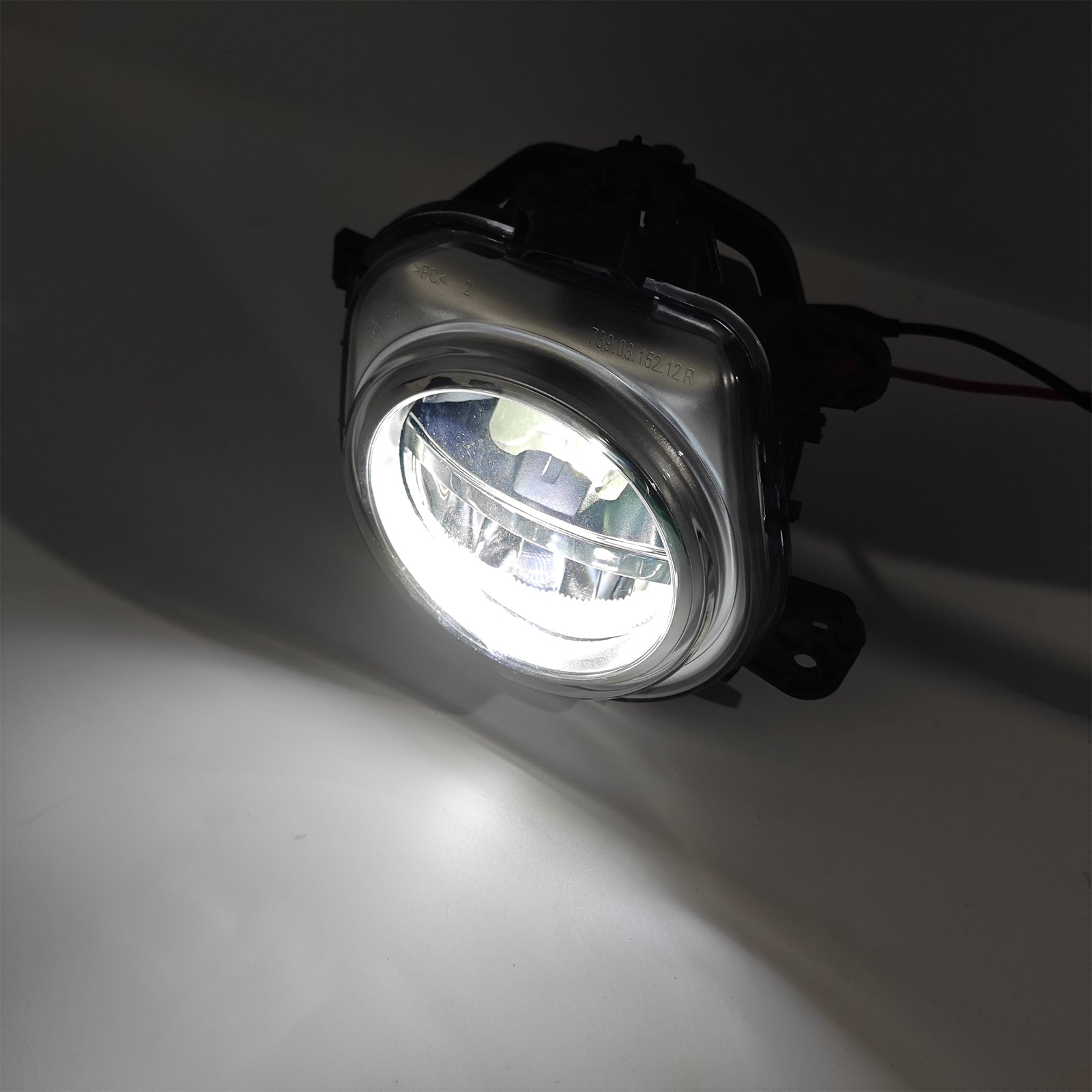 1 brandmistlicht vóór rechts naar LED voor BMW X3 F25 X4 F26 X5 F15 X6 F16 63177317252