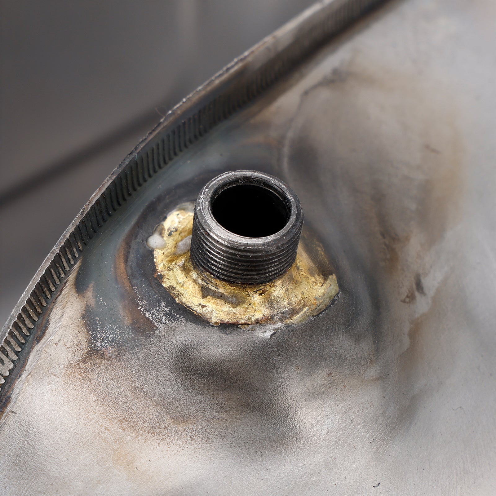 Gruppo serbatoio carburante e coperchio laterale non verniciato per Simson S51 S50 S70