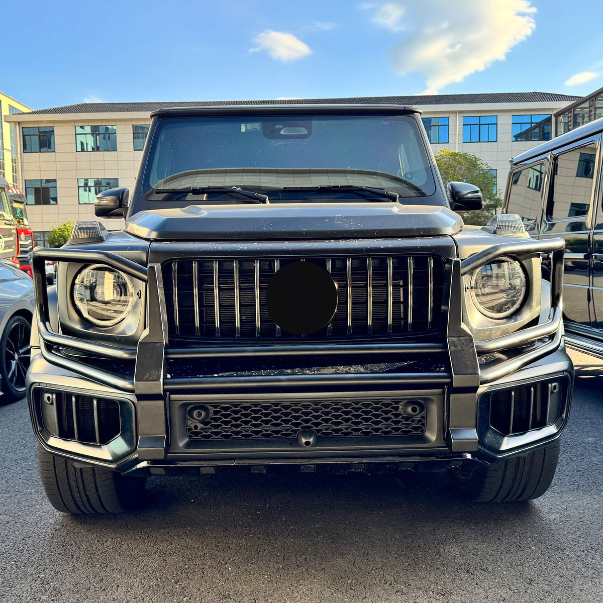 Grille de protection de pare-chocs avant compatible avec Mercedes-Benz Classe G W465 G63 B700 (à partir de 2025)