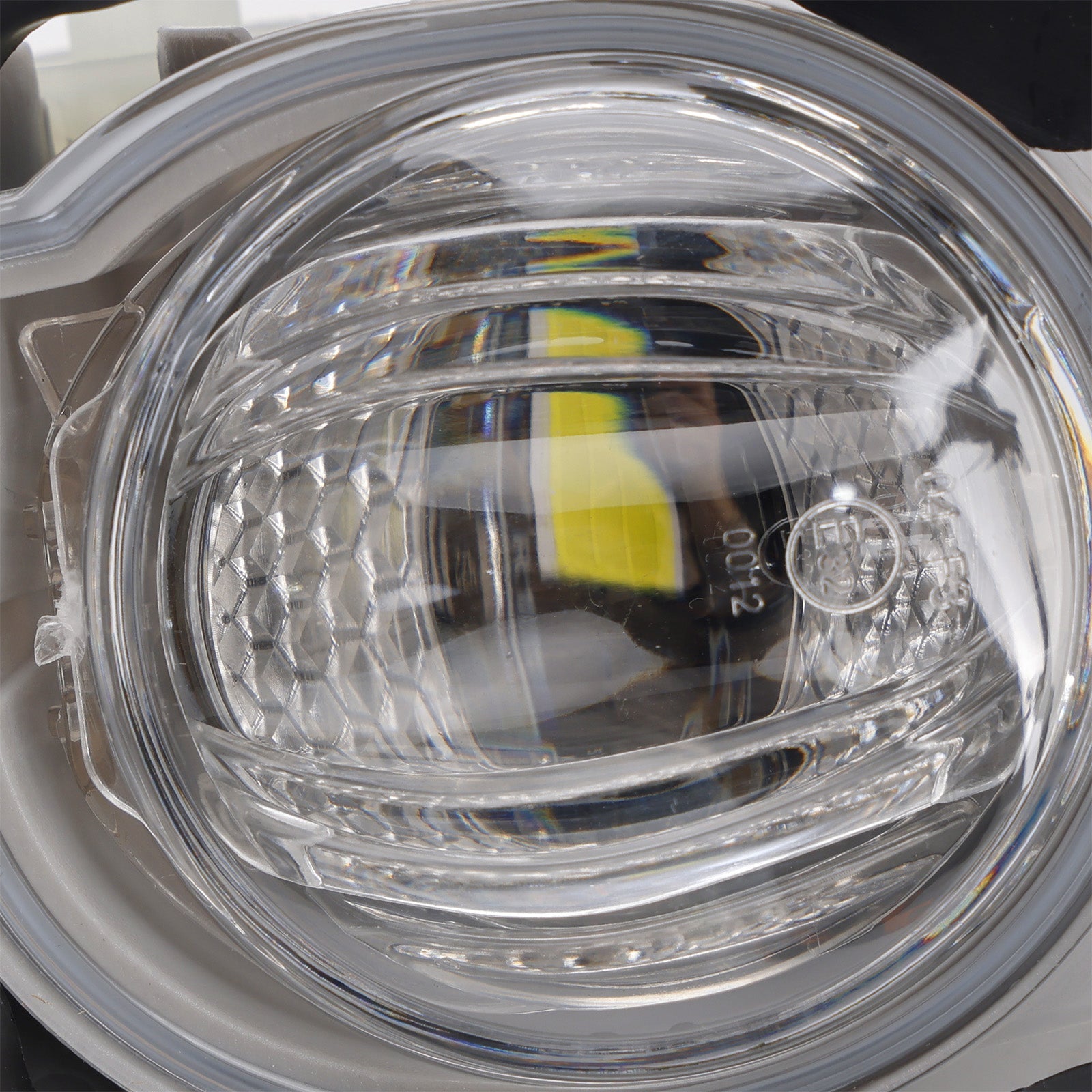 Feux antibrouillard à LED avec interrupteur pour pare-chocs (paire) pour Toyota Venza 2021-2024 (réf. TO1038271)