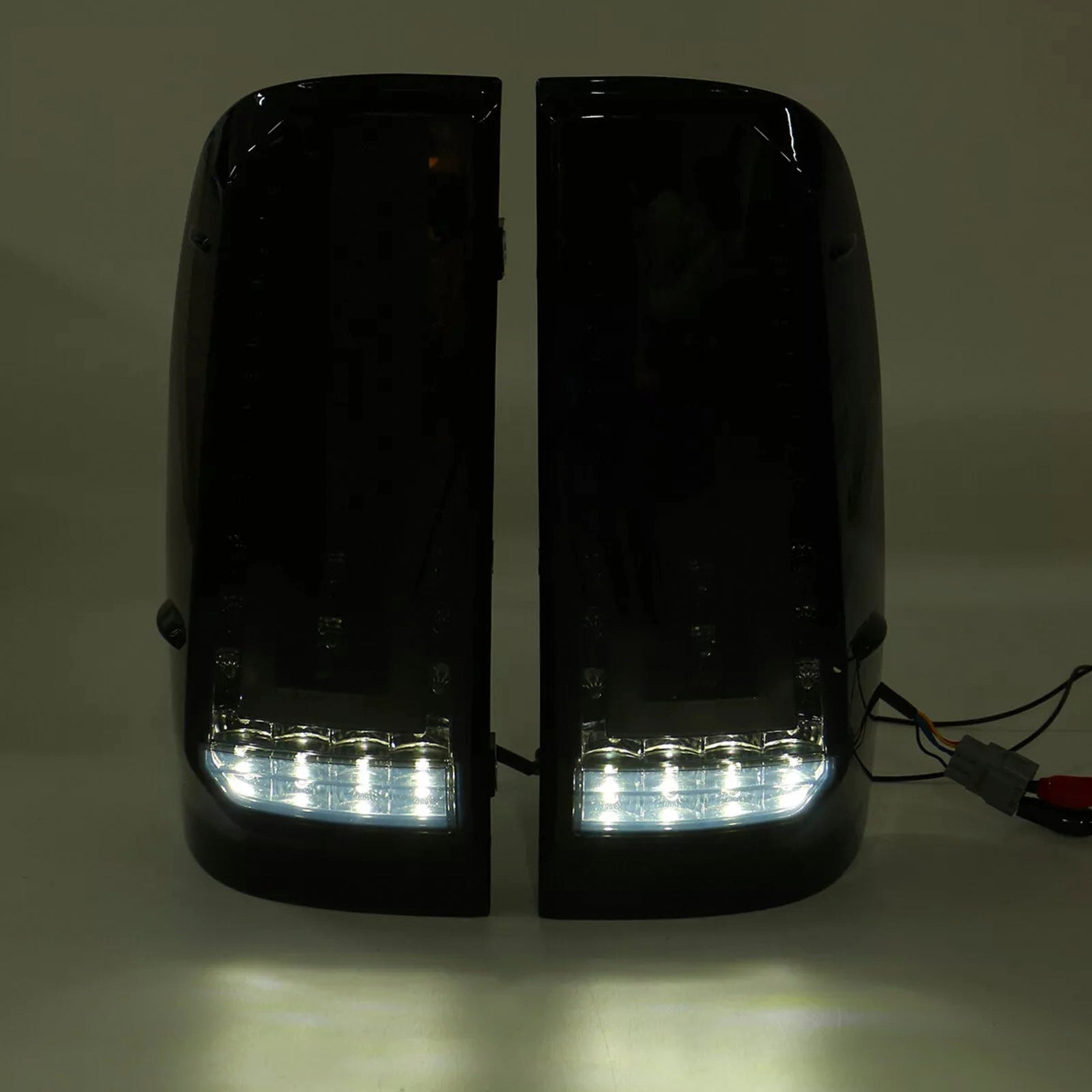 Coppia di luci posteriori a LED affumicate per Toyota Hilux Vigo Kun26 SR SR5 Workmate 2012-2014