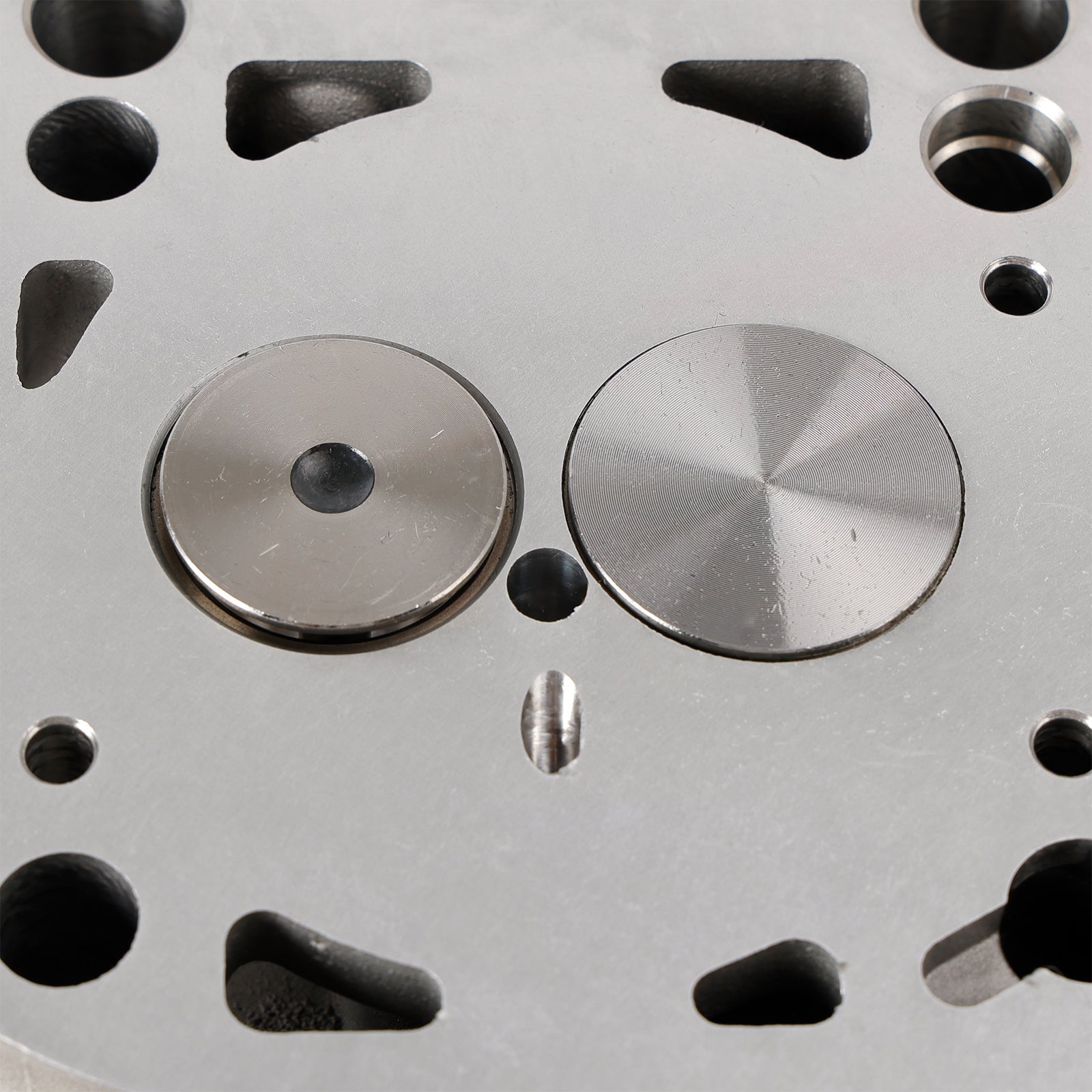 Cabezal de cilindro 100% nuevo del motor 0381033373r para Audi VW SEAT SKODA 1.9L 8V TDI - ASZ, ARL, BKC, BX, BLT, ETC.