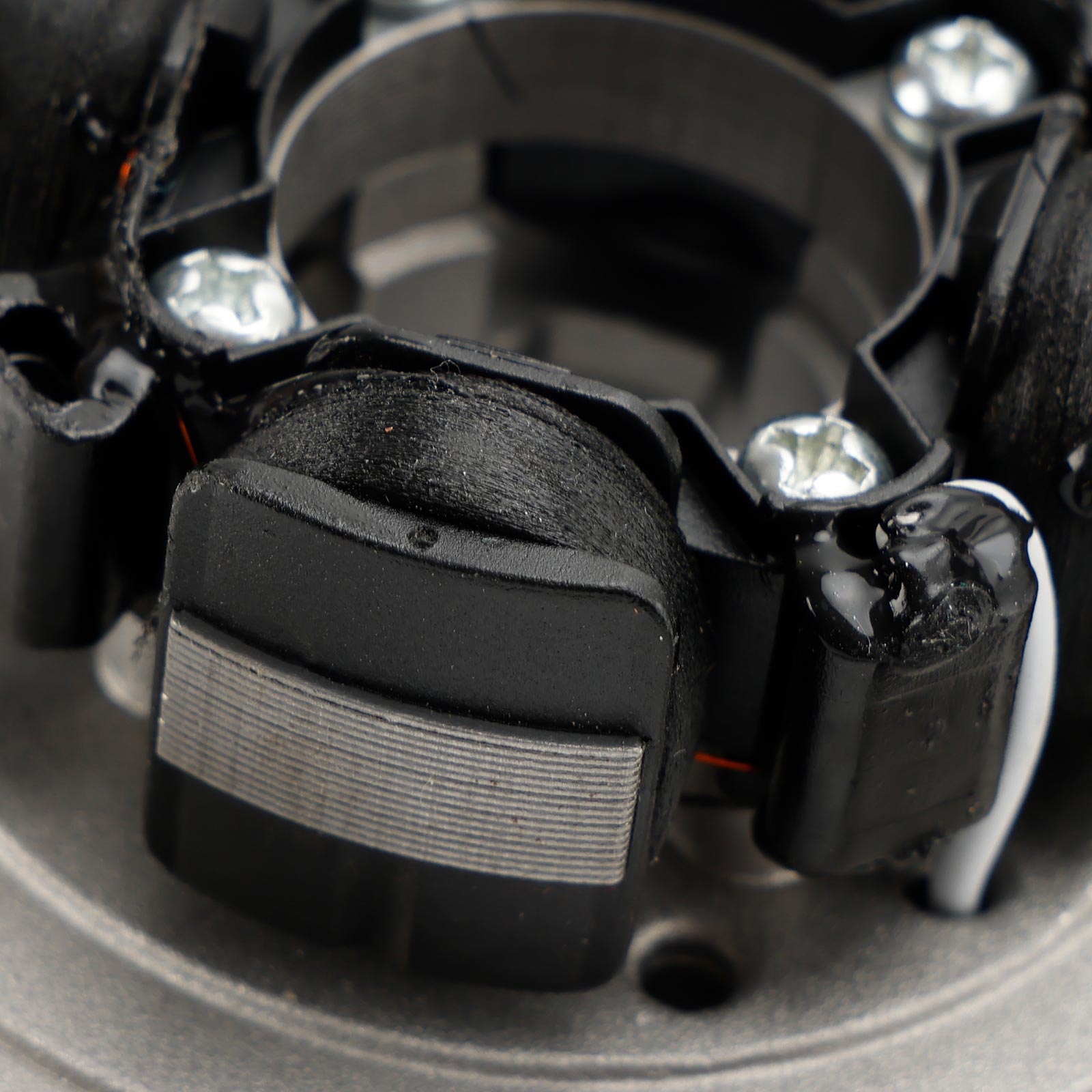 2007 Honda Moto CR125R A - Conjunto de base del estator del generador CR125R7