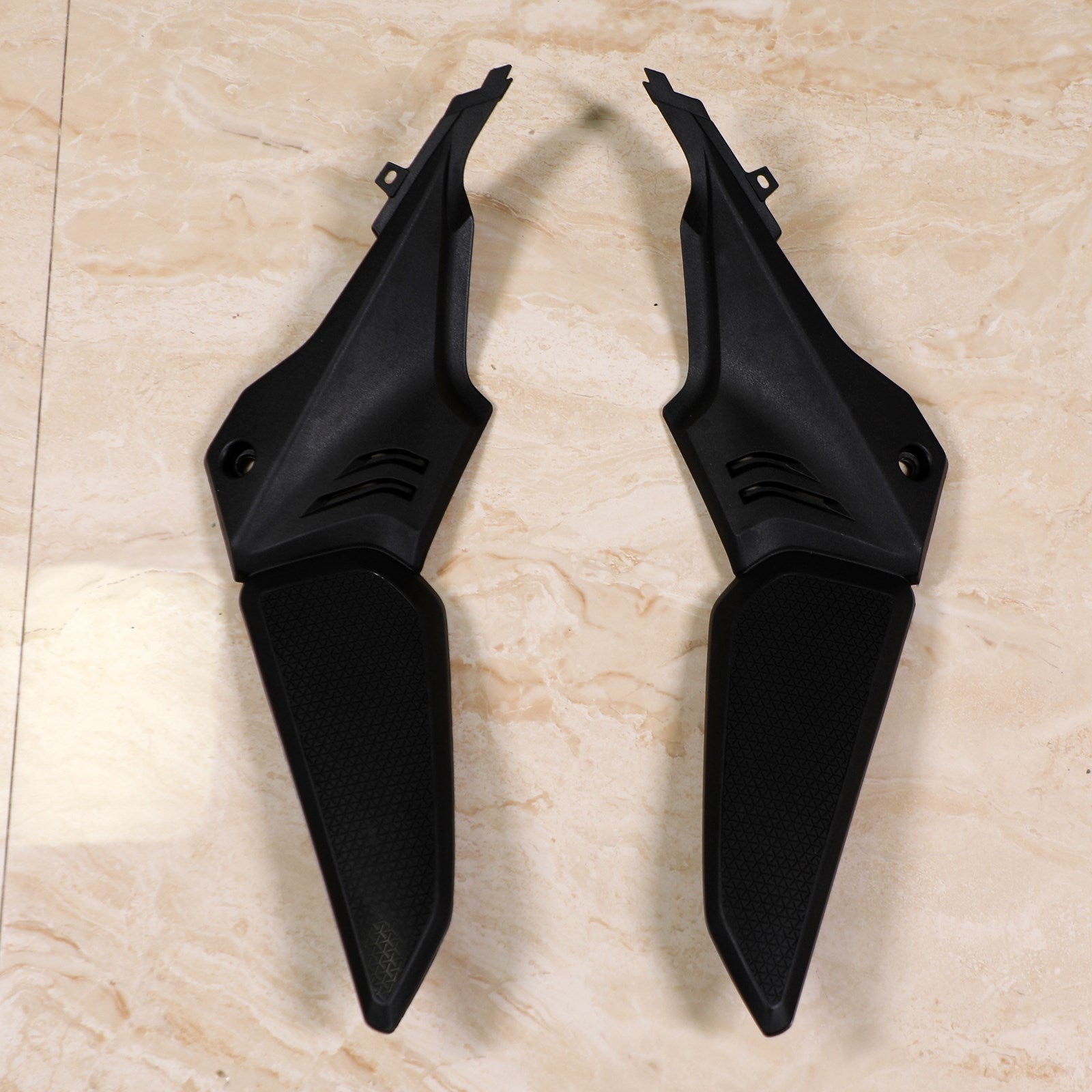 Injekcijski komplet, plastično telo za Honda CB 650R 2019-2020