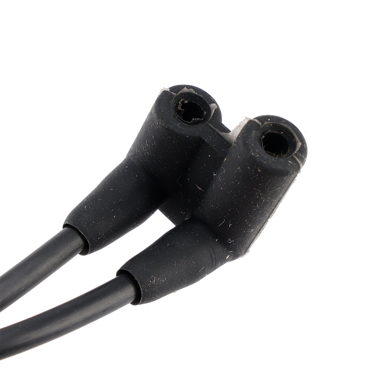 Rurka zbiornika podciśnienia do Forda F-250 i F-350 Super Duty (1999-2007) – numer części F81Z-7A784-BB