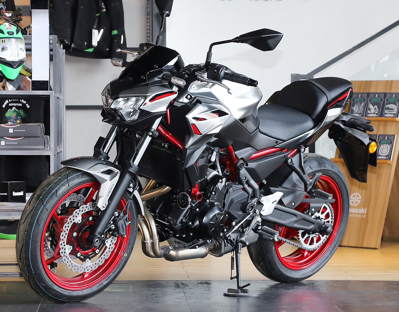 Kit de carénage injecté en plastique ABS pour Kawasaki Z650 2020-2025