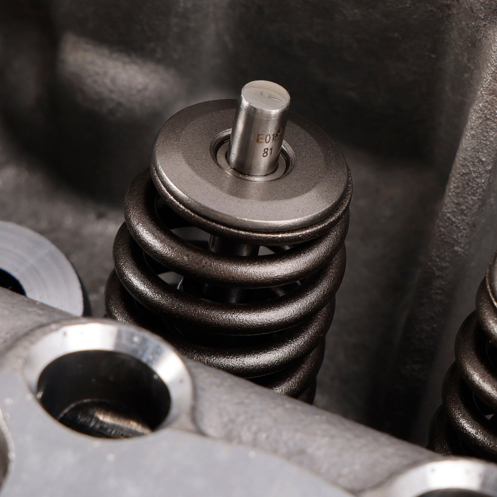 Soupapes de culasse Audi CYAA CJZ CJZA CJZB CJZC CJZD CYV CYVA CYVB CYVC CYVD 1.2 TSI EA211 04E103064L