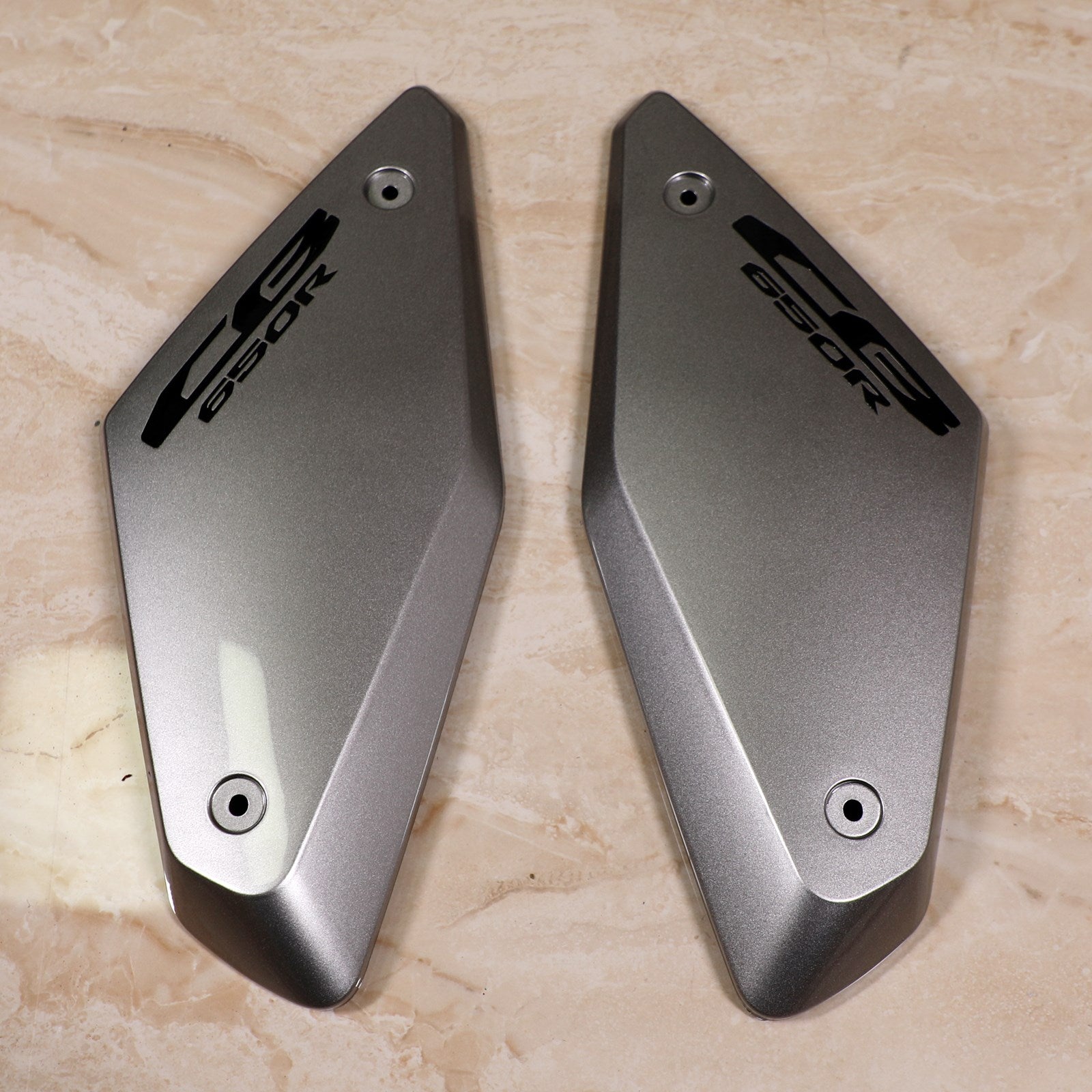 Injekcijski komplet, plastično telo za Honda CB 650R 2019-2020