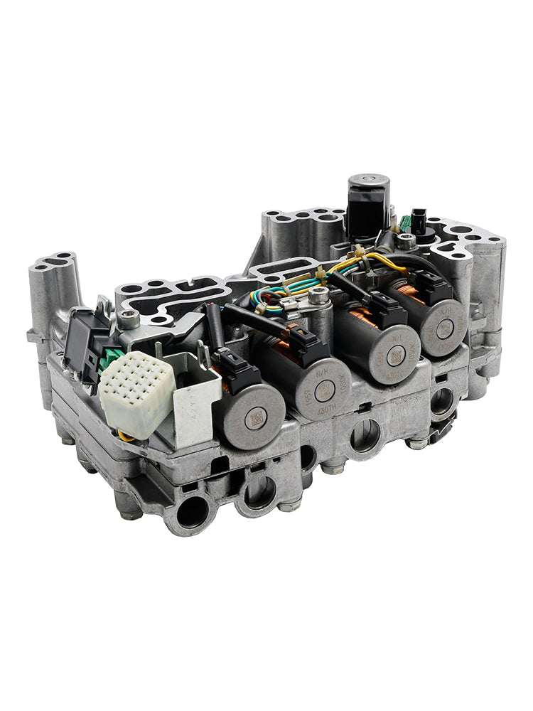 2012-2015 Nissan Versa RE0F11A JF015E yleinen CVT-vaihteistoventtiilin runko