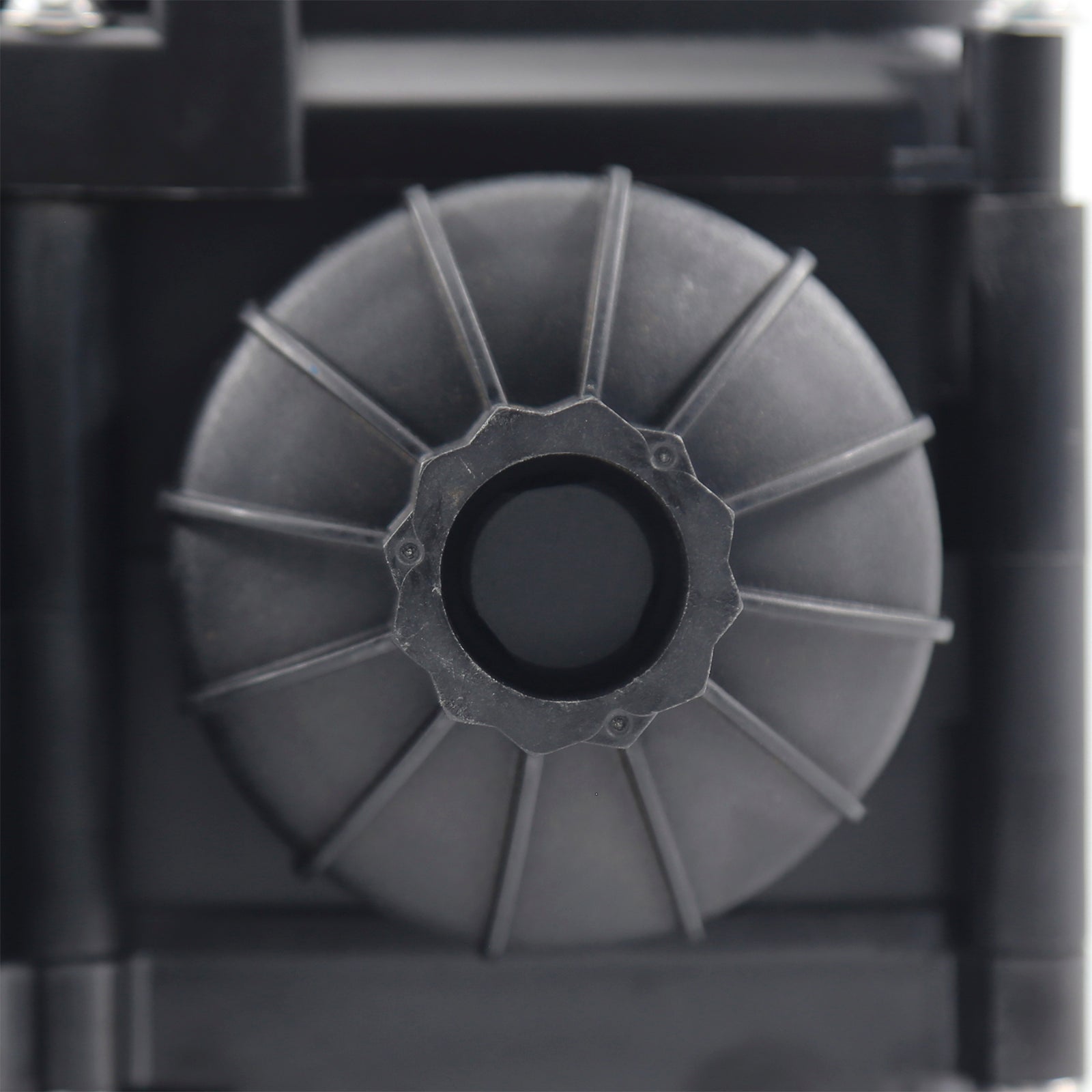 Urea pumppu 12 V 0986444D120 CUMMINS ISX ISB ISC -sarjalle Volvolle