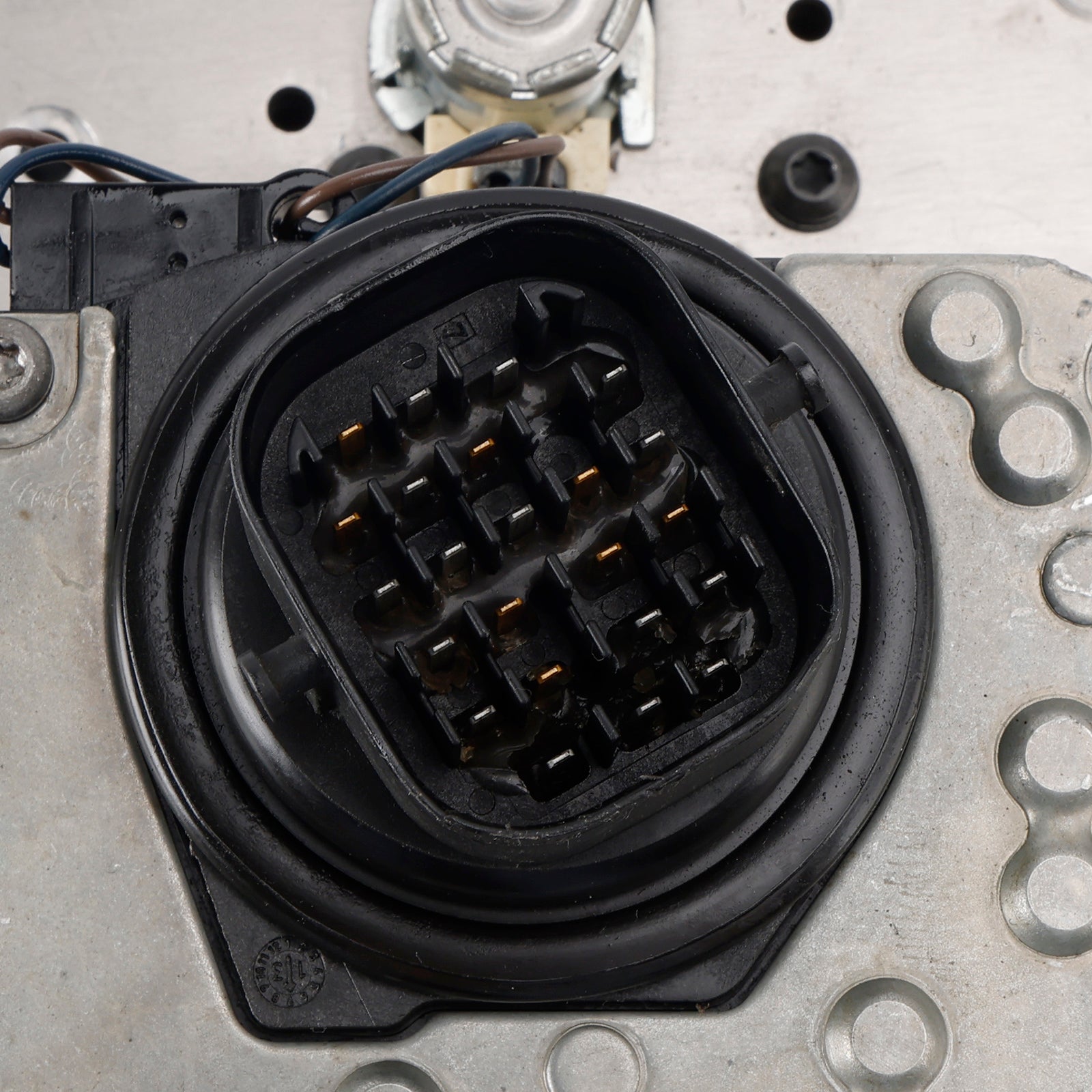 2011-2014 Chrysler 200 62TE 6-nopeuksinen voimansiirtoventtiilin rungon solenoidisarja U262835A 5078723AD 20600109AB