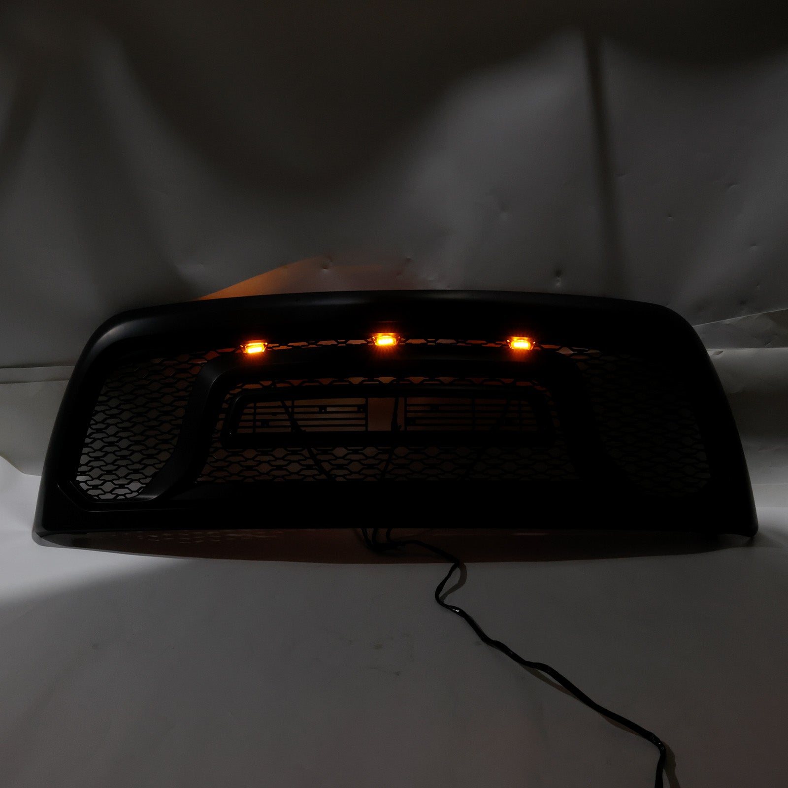 Calandre de pare-chocs avant avec éclairage LED pour Dodge Ram 2500/3500 Laramie Limited (2010-2018)