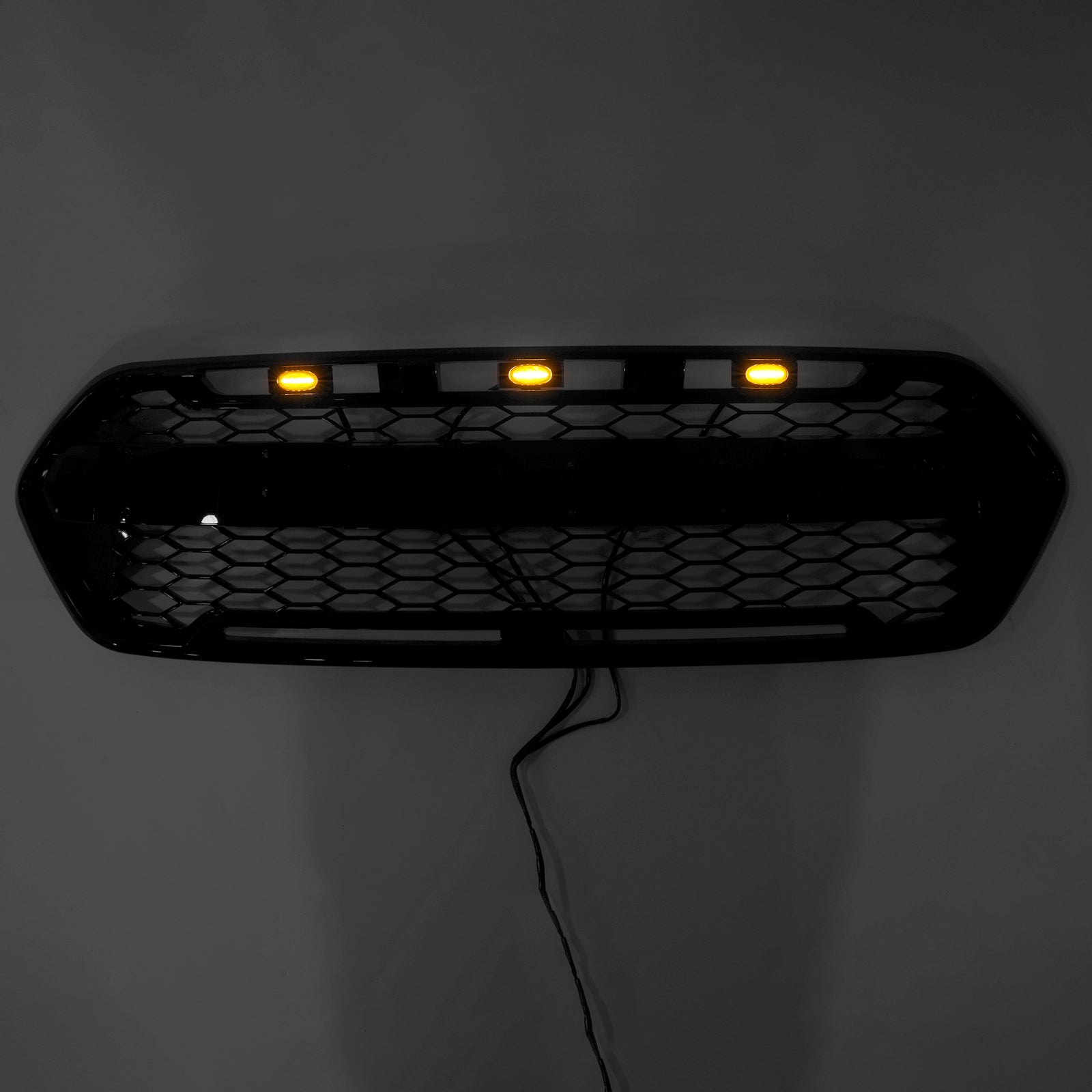 Ford Transit Custom Trail 2018-2023 con griglia anteriore a 3 LED nera lucida